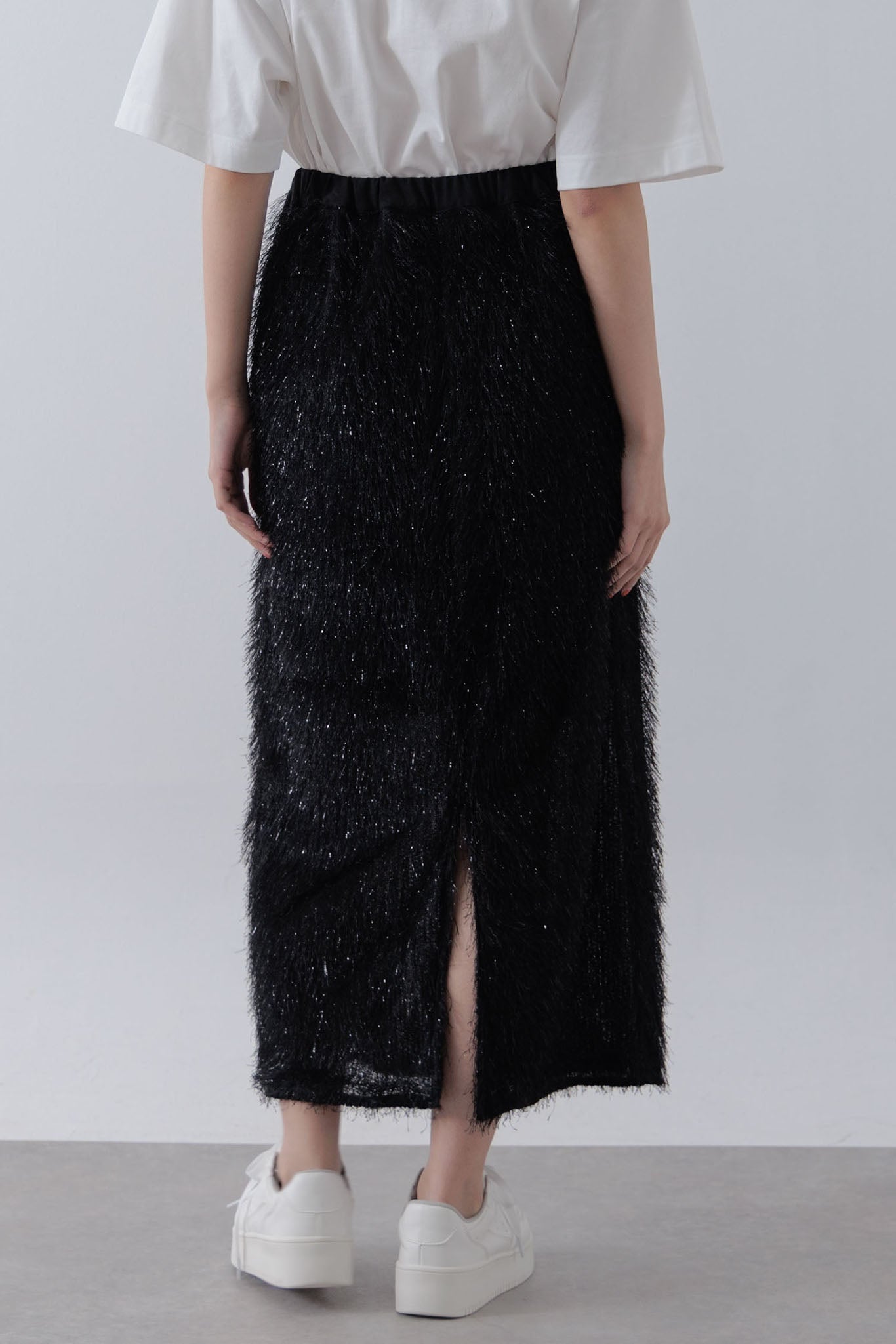 Shaggy skirt