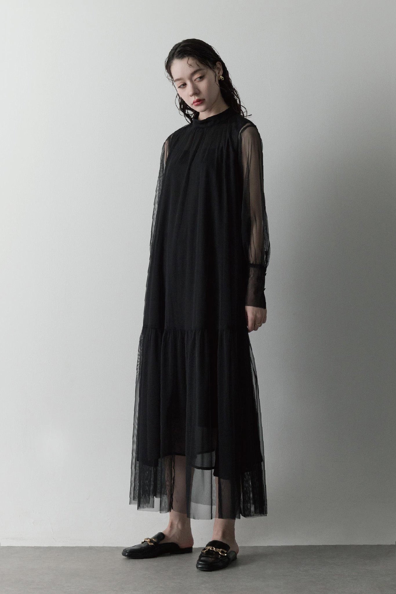 チュールレイヤードワンピース