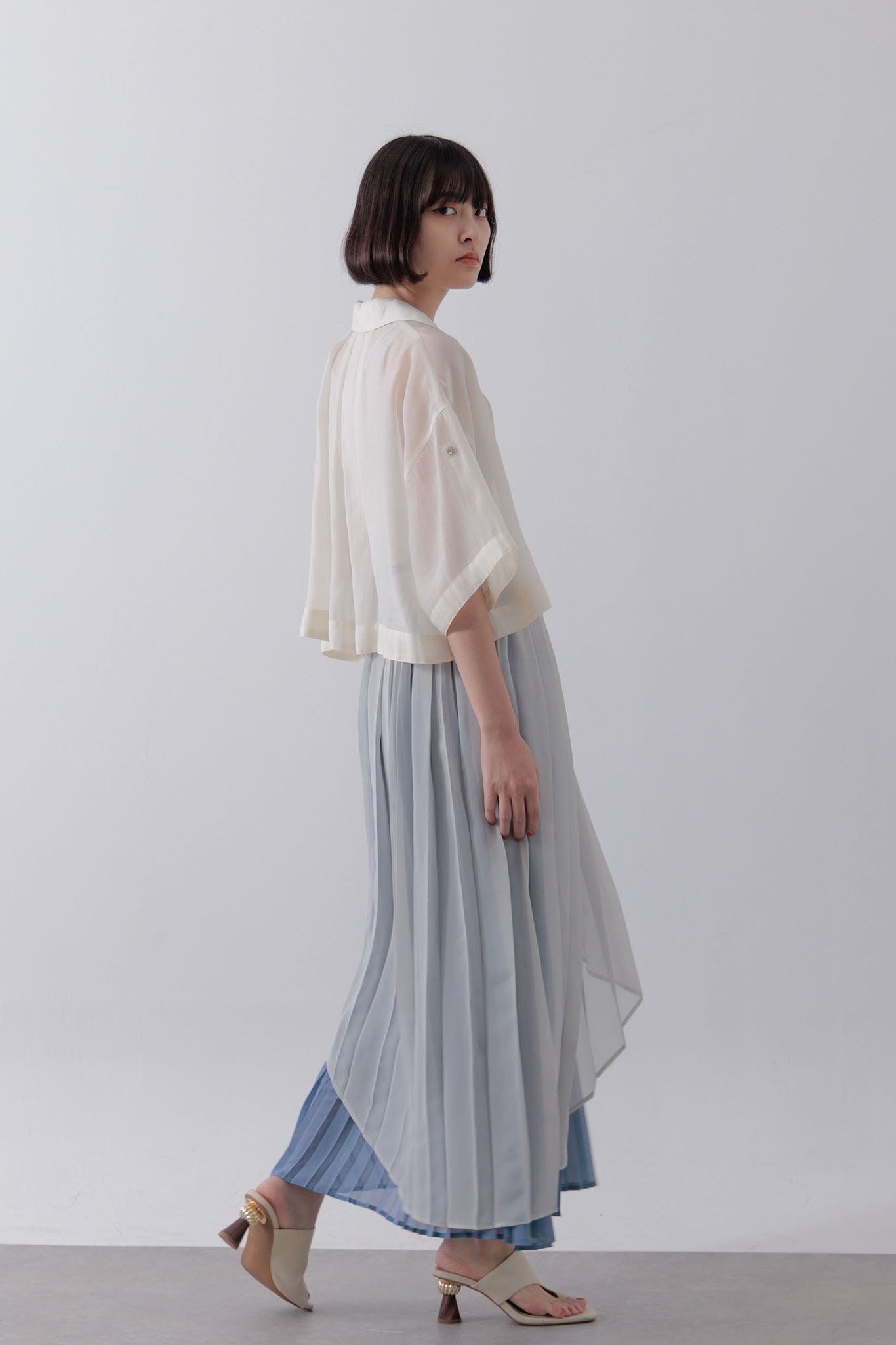 Wrap layered pleated skirt