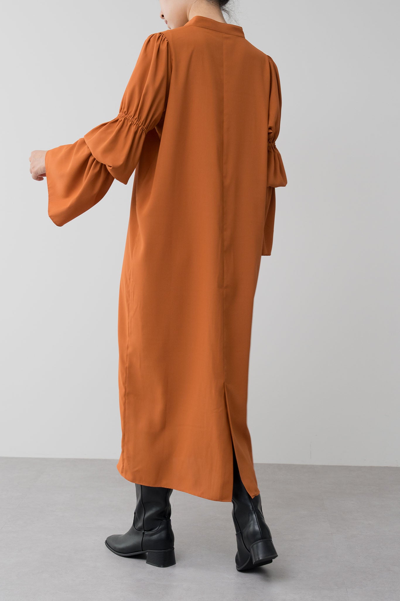 Gathered sleeve shirt dress