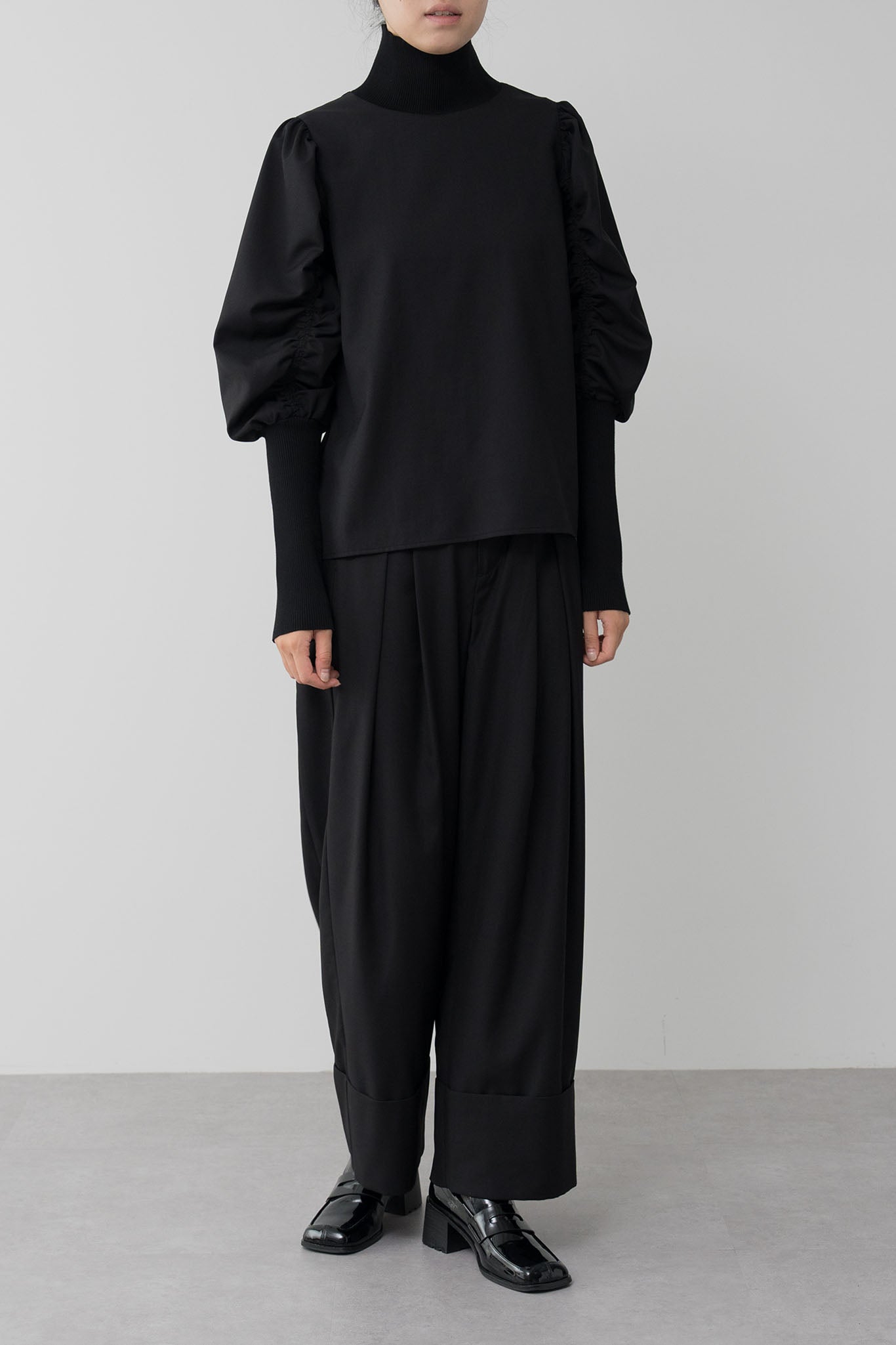 サキソニーロールアップパンツ