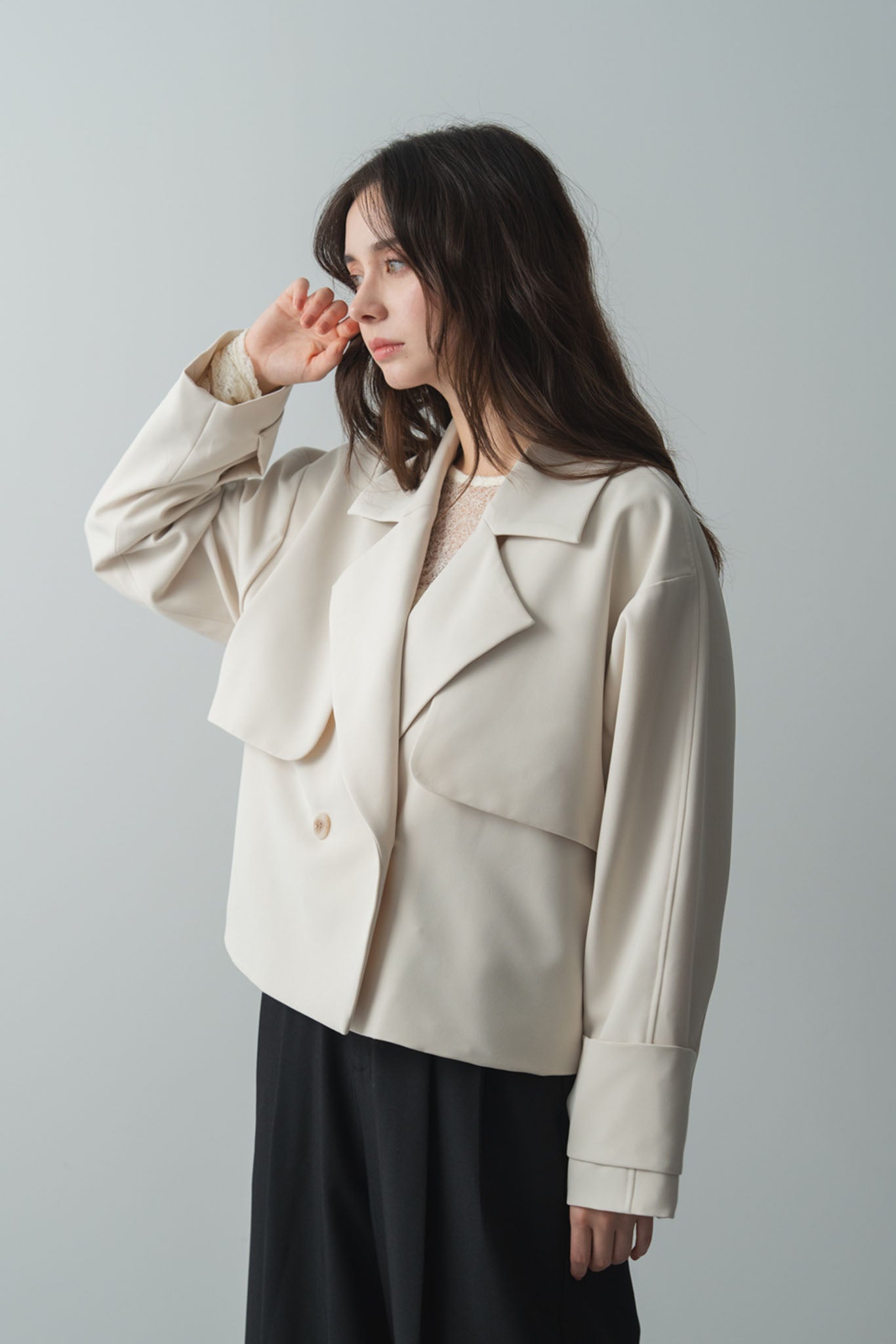 クロップドコート