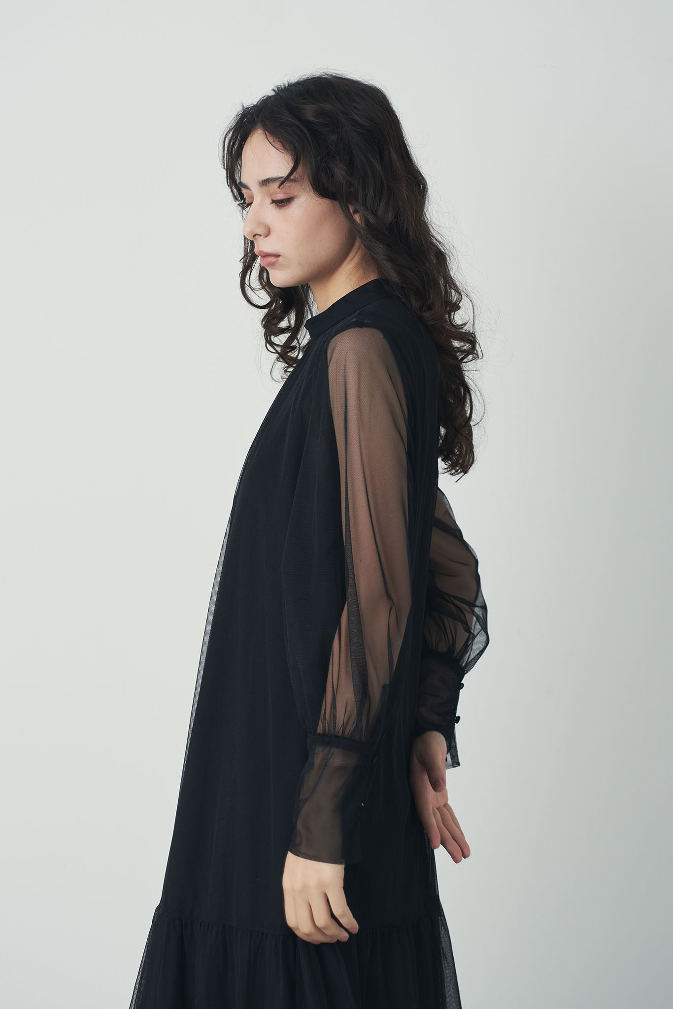 チュールレイヤードワンピース