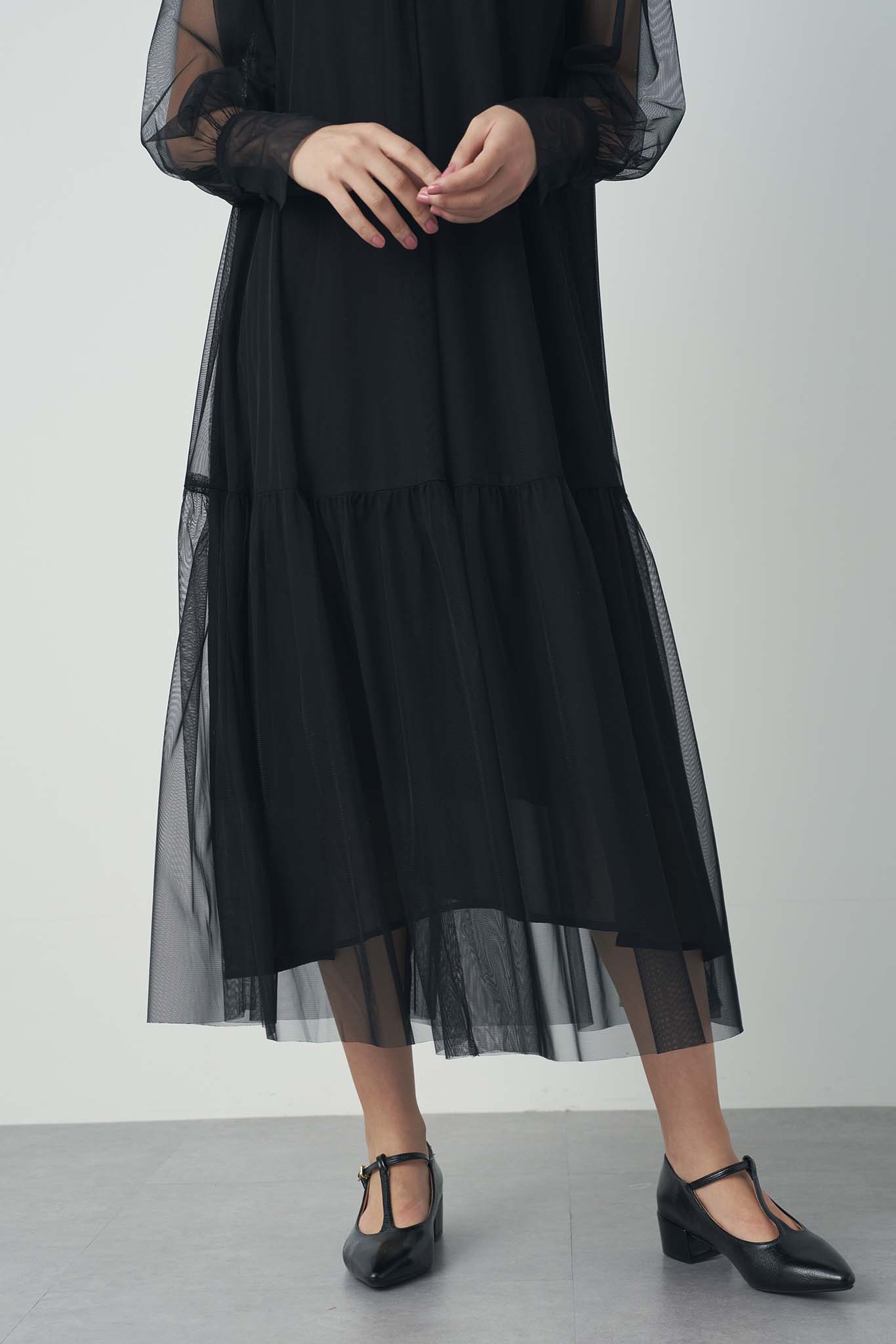 チュールレイヤードワンピース