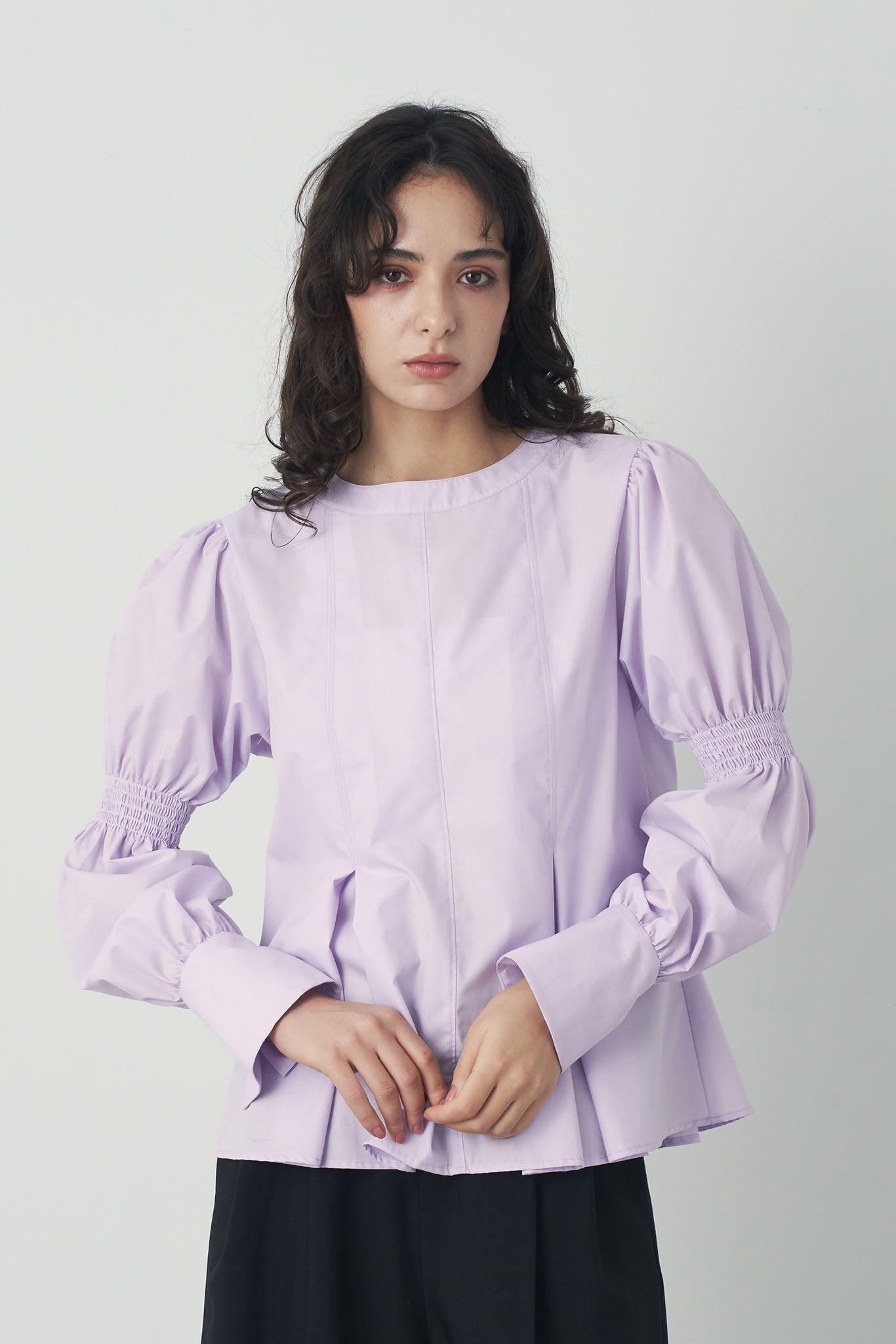 ギャザースリーブブラウス