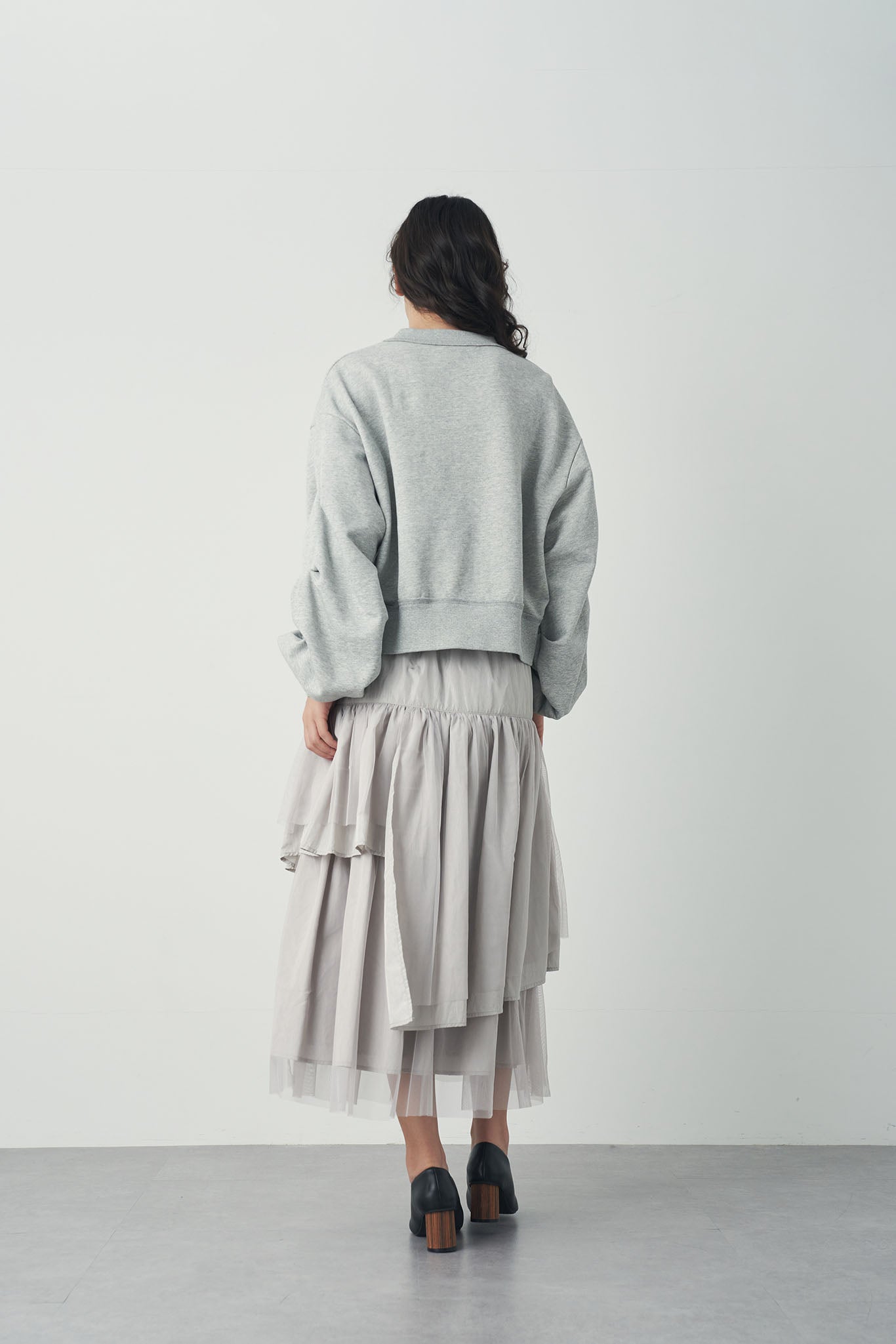 タックスリーブロゴスエット