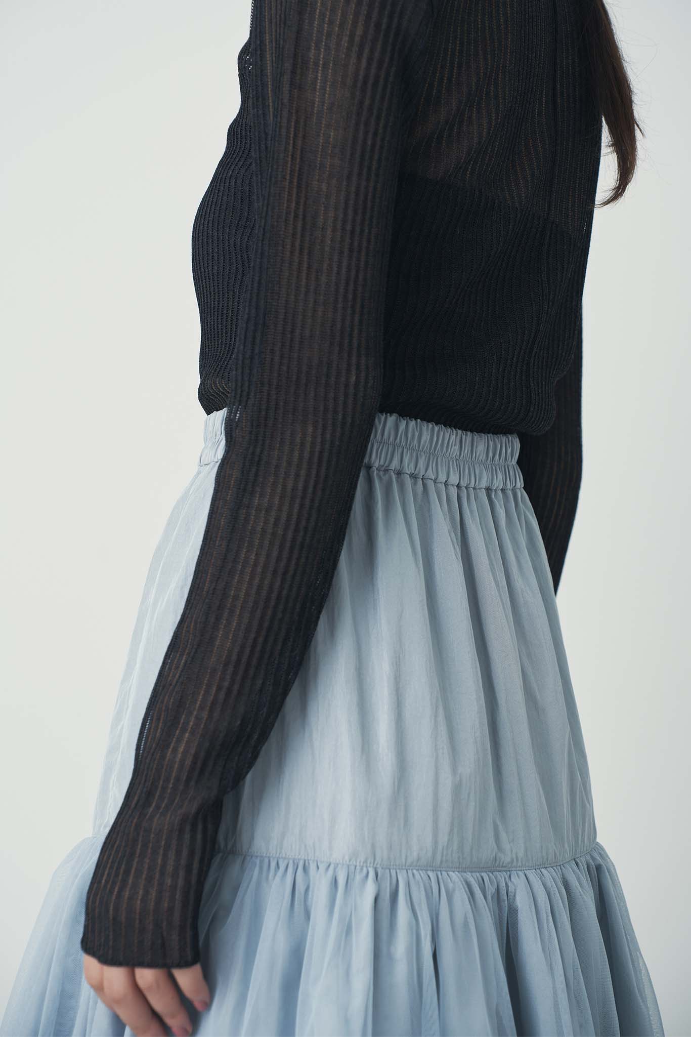 シアープリーツトップス