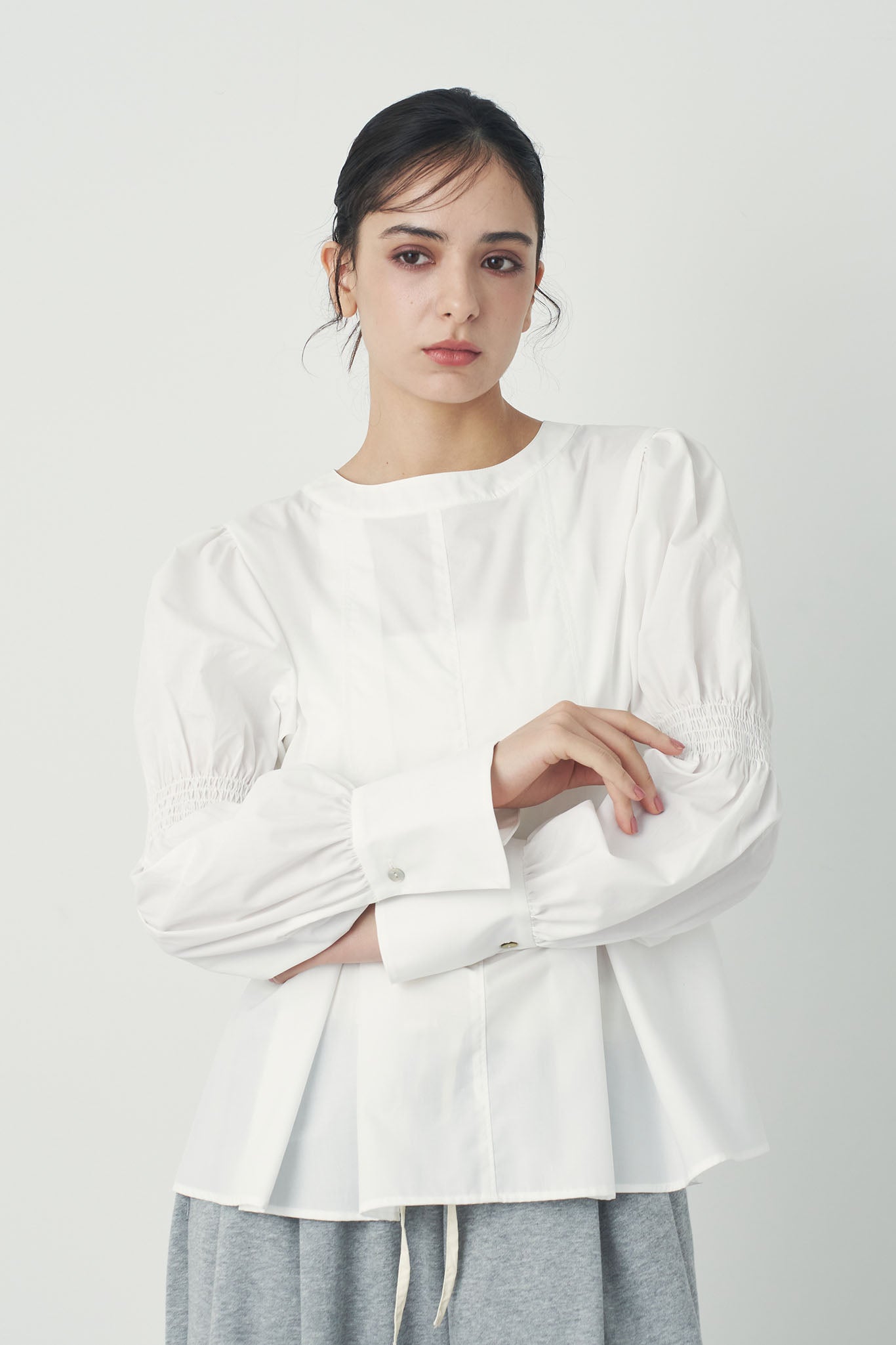 ギャザースリーブブラウス