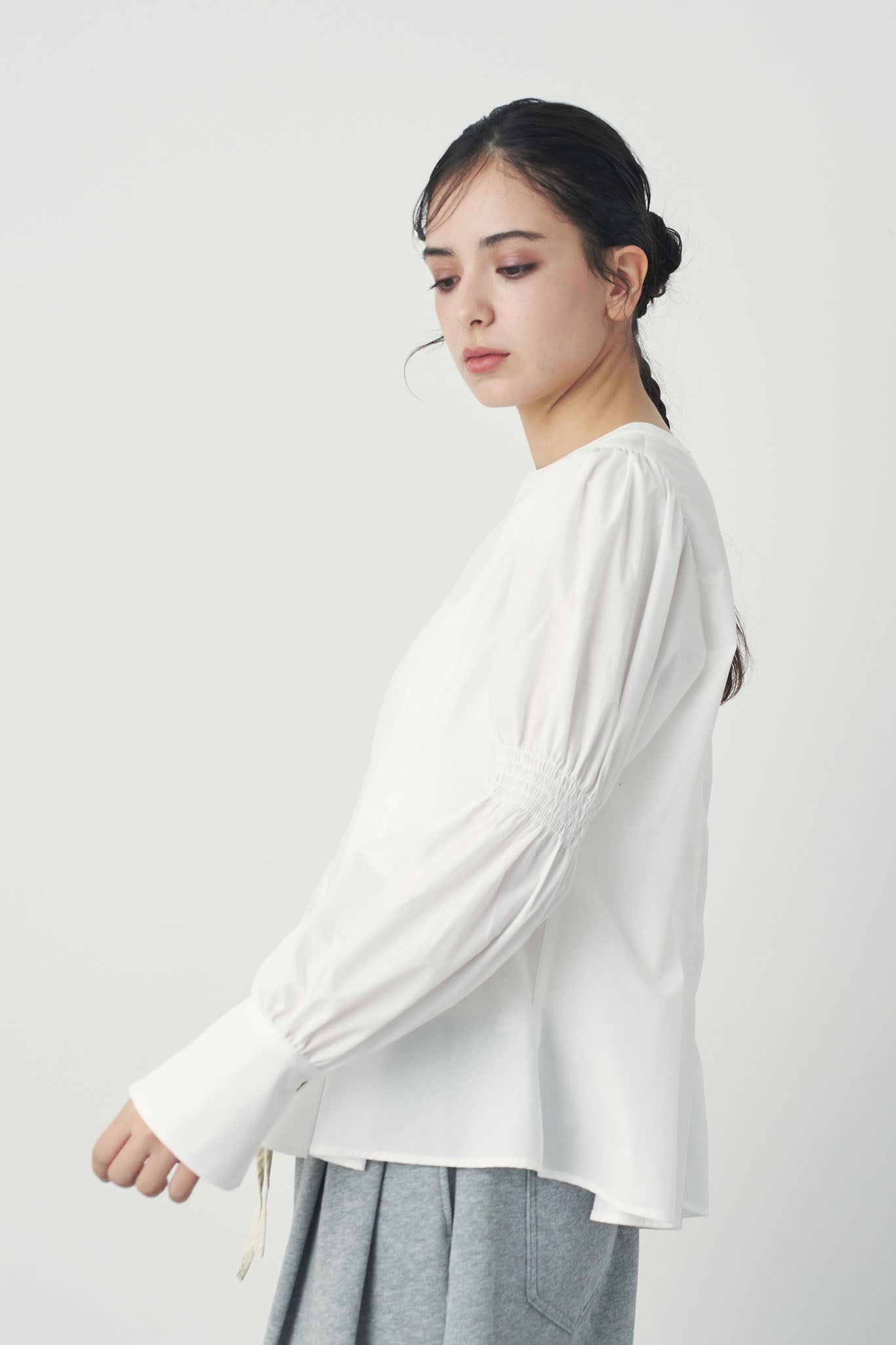 ギャザースリーブブラウス