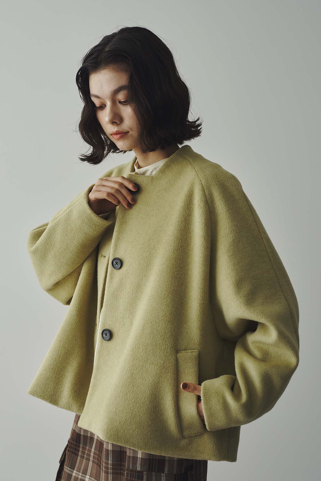 Cropped collarless coat