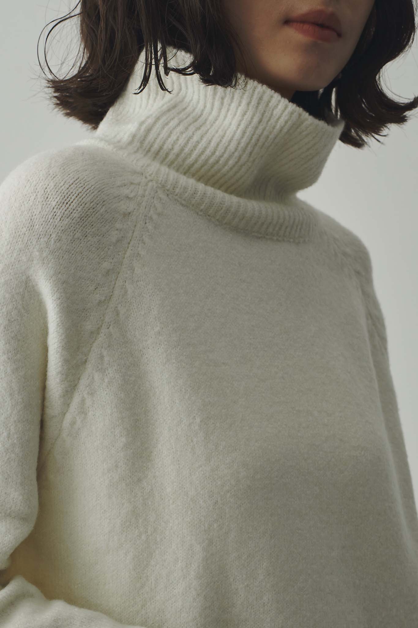 High neck mohair yarn knit
