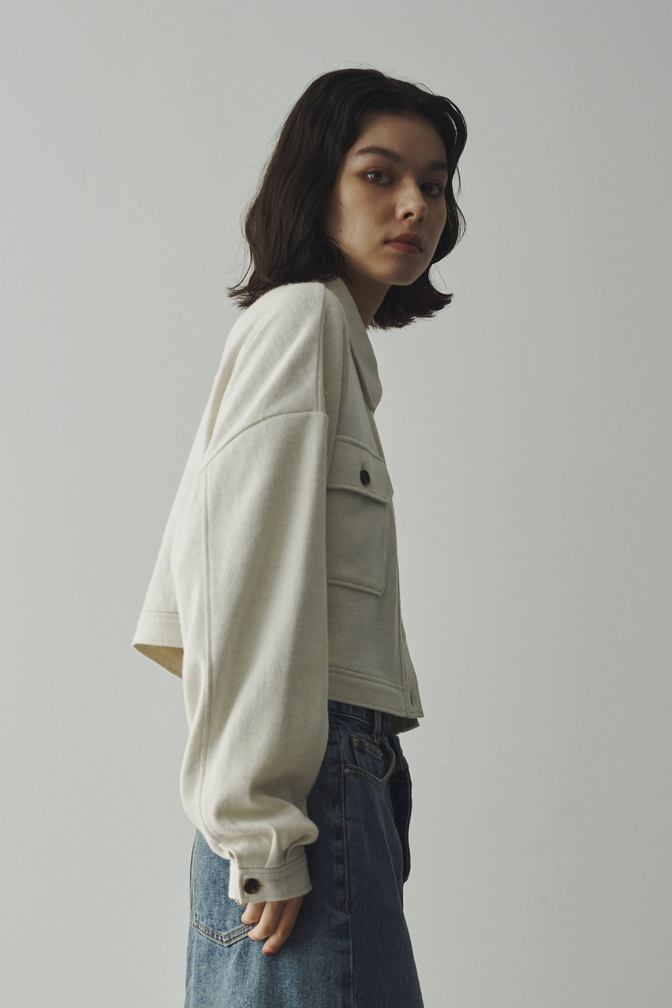Brushed short blouson