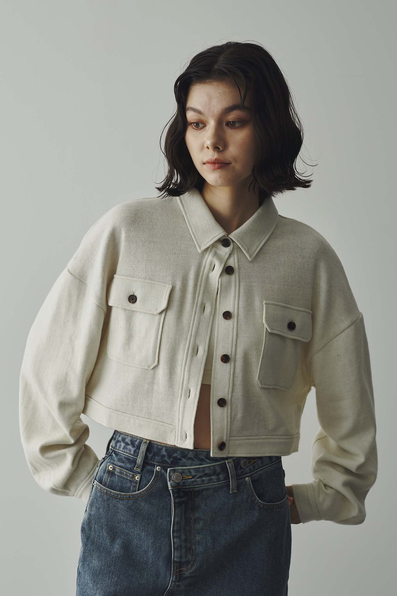 Brushed short blouson