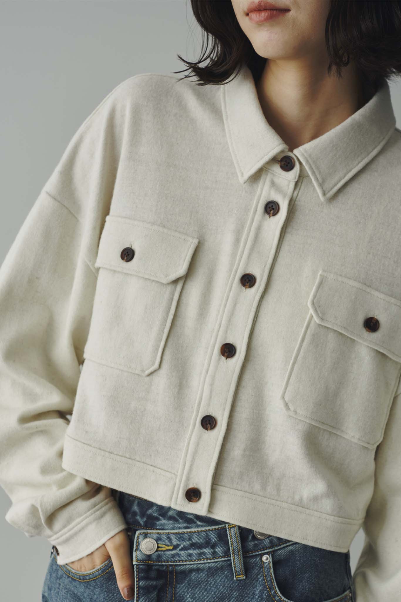 Brushed short blouson
