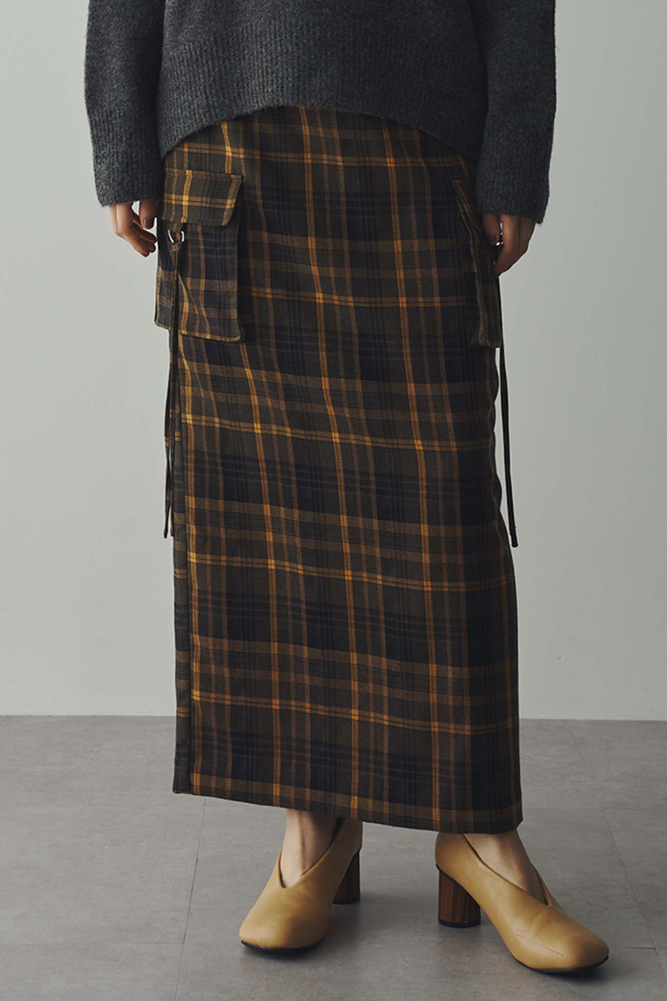 チェックアウトポケットスカート