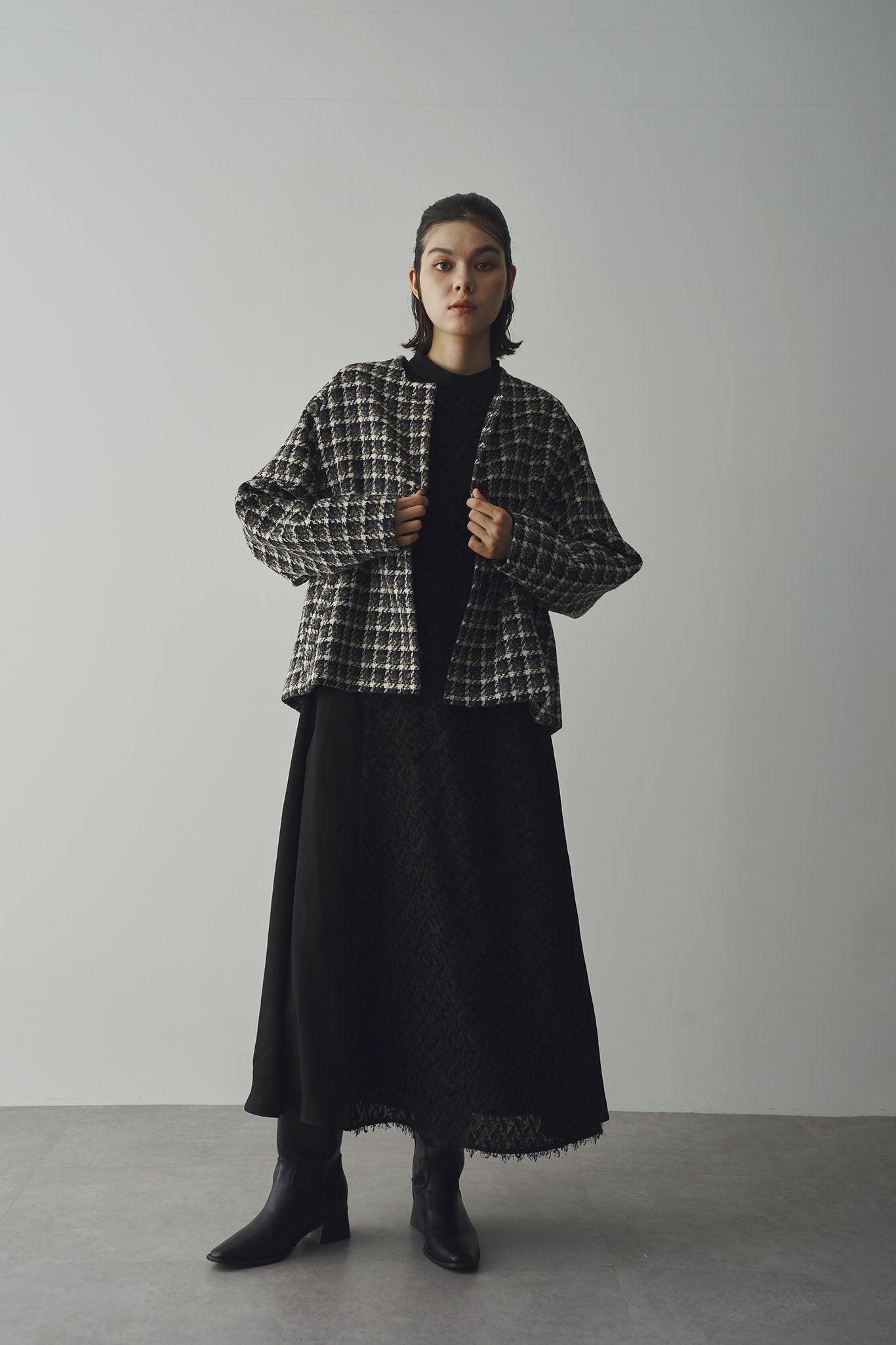 Cropped collarless coat