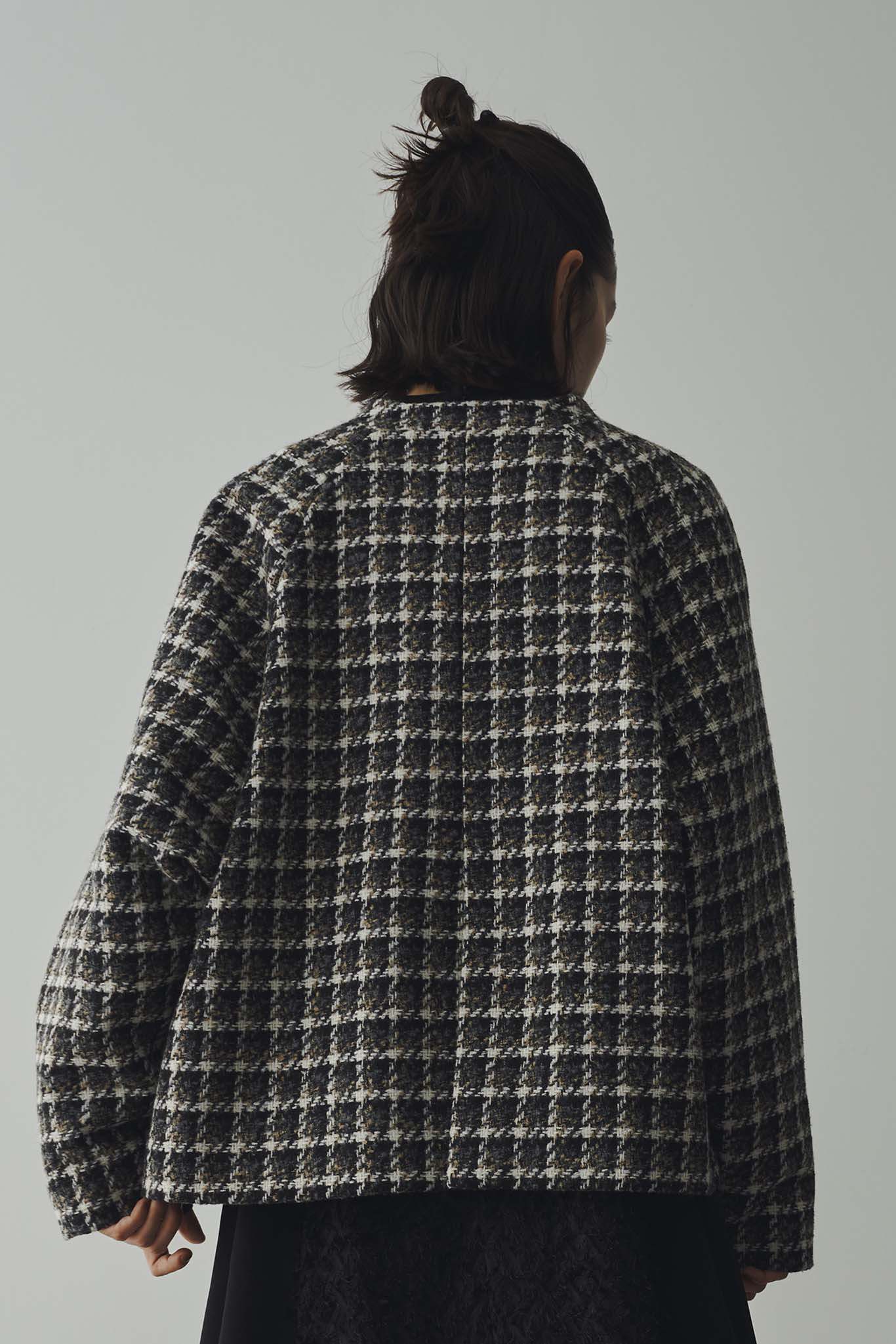 Cropped collarless coat