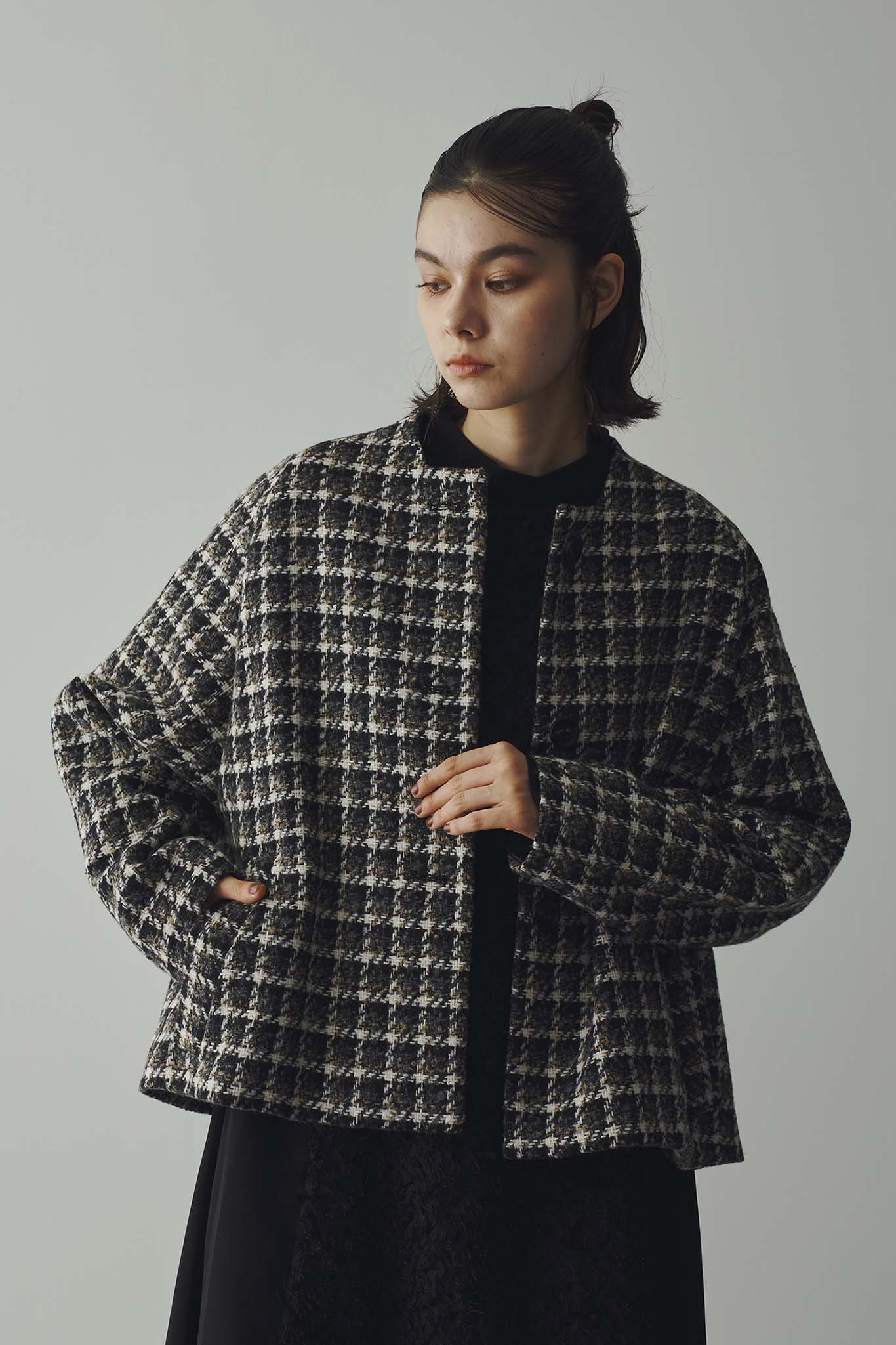 クロップドノーカラーコート