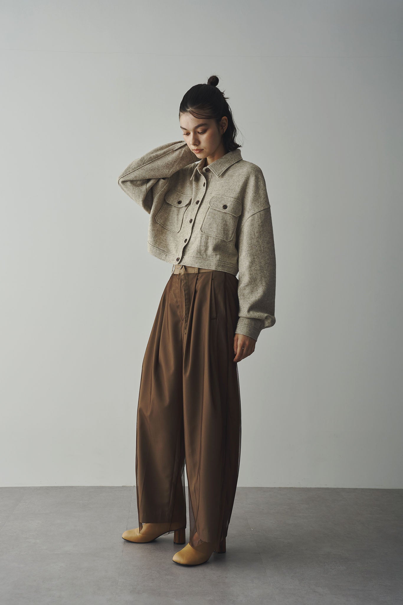 Brushed short blouson