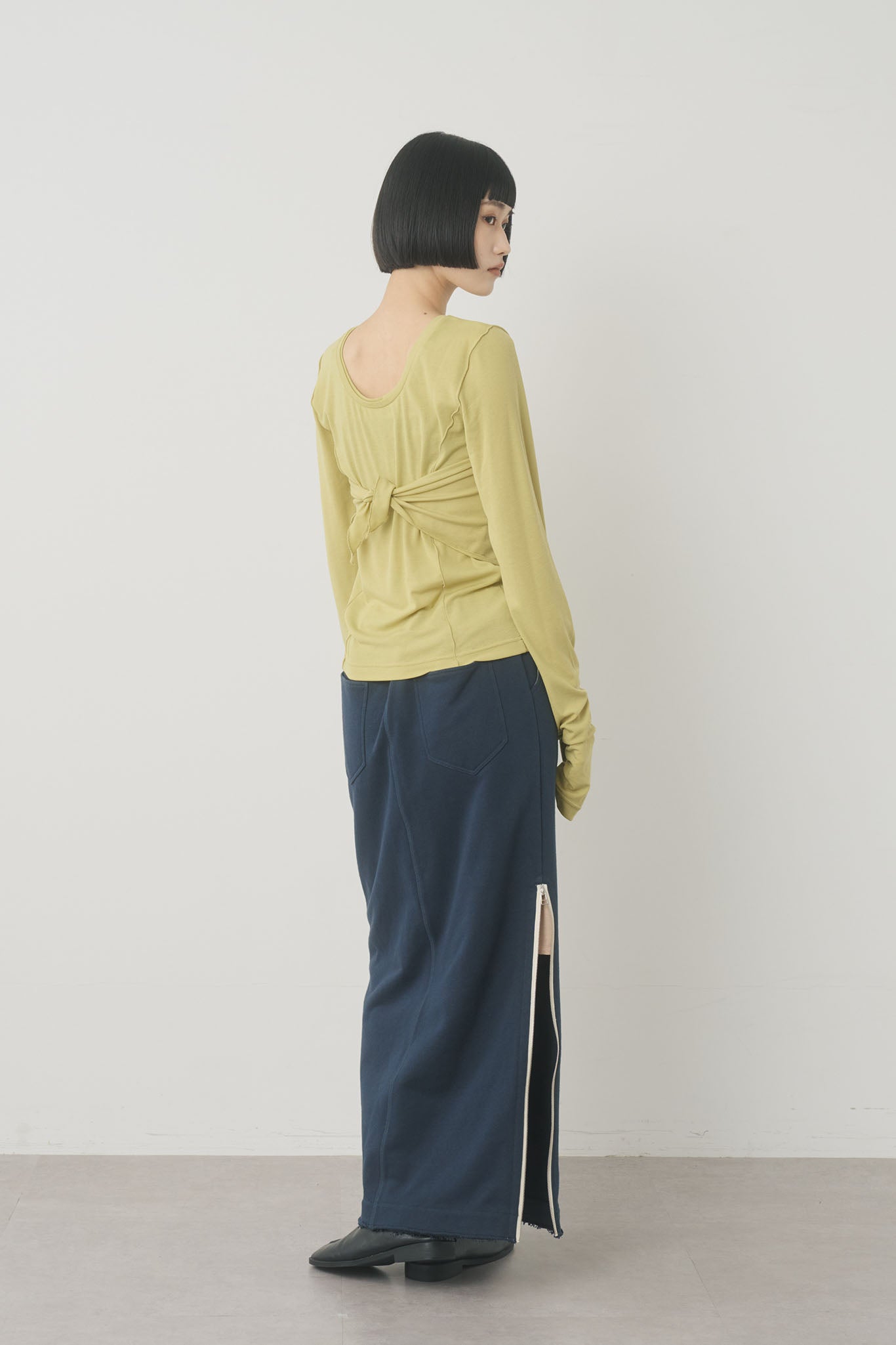 スエットジップスカート