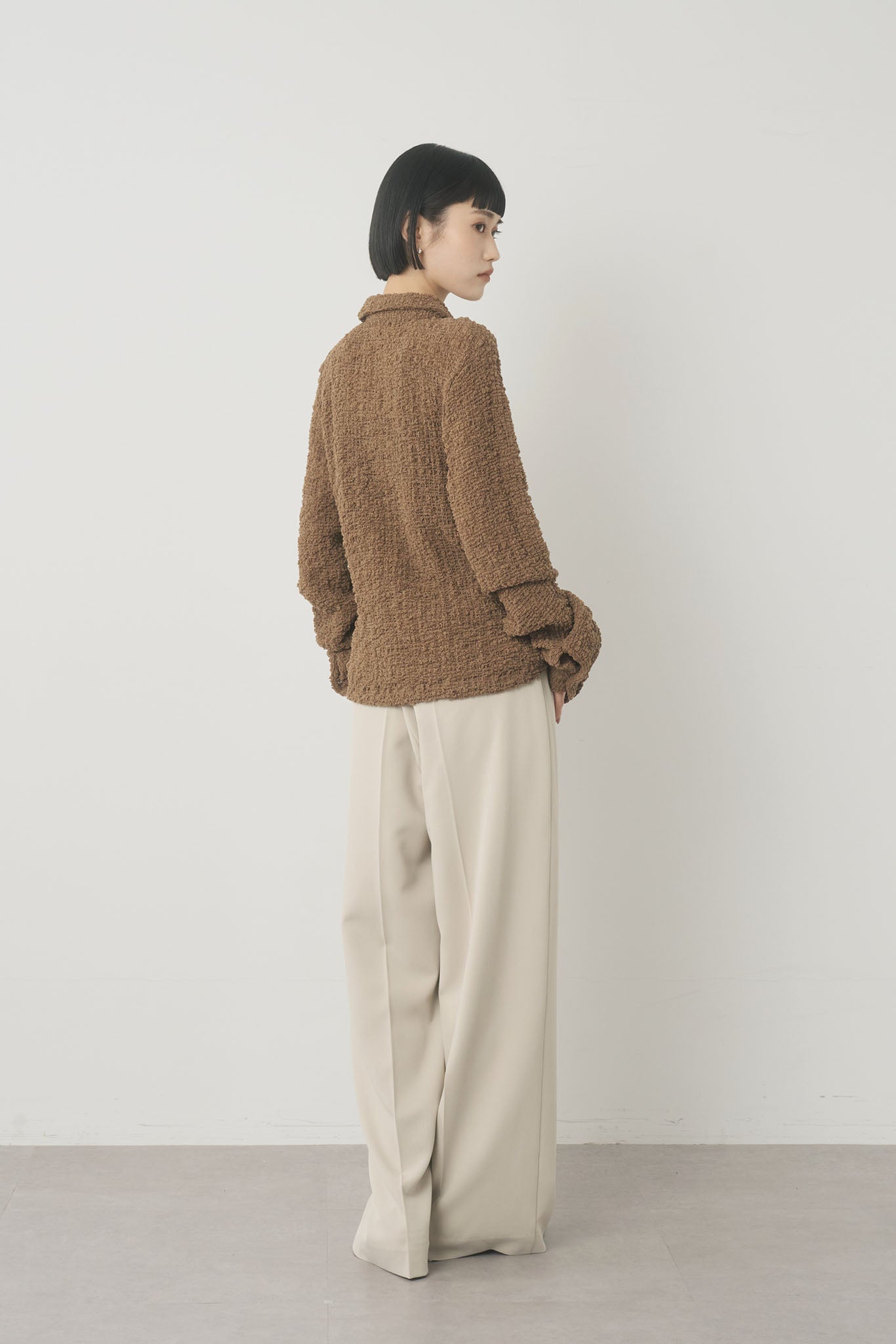 カットレースシアシャツ