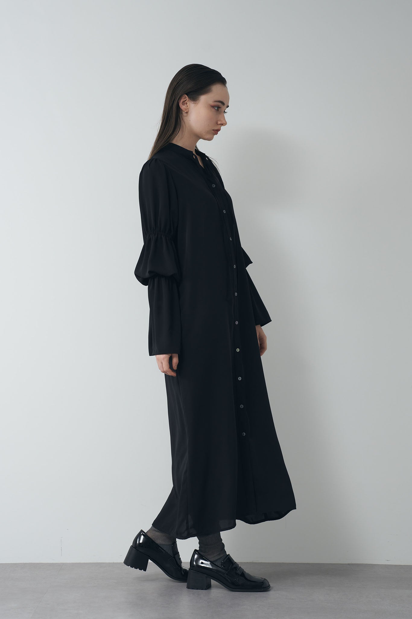 Gathered sleeve shirt dress