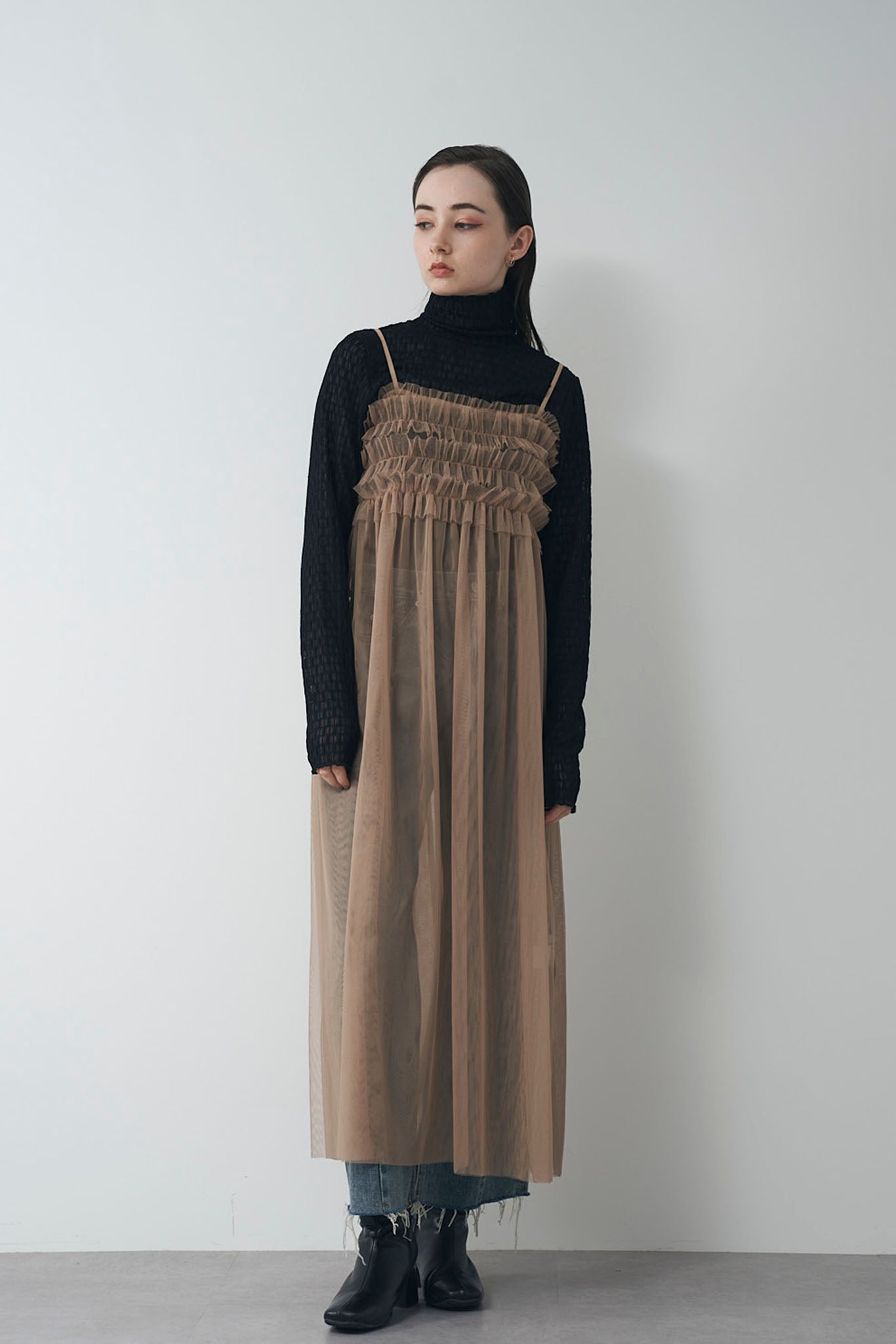 チュールギャザーキャミワンピース