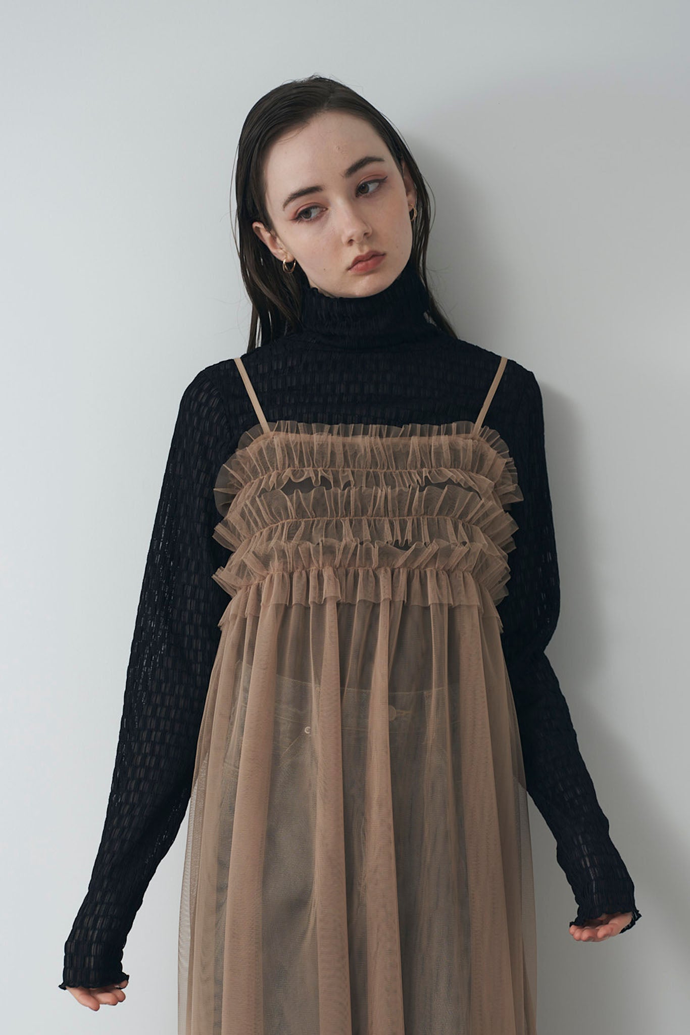 カットレーストップス