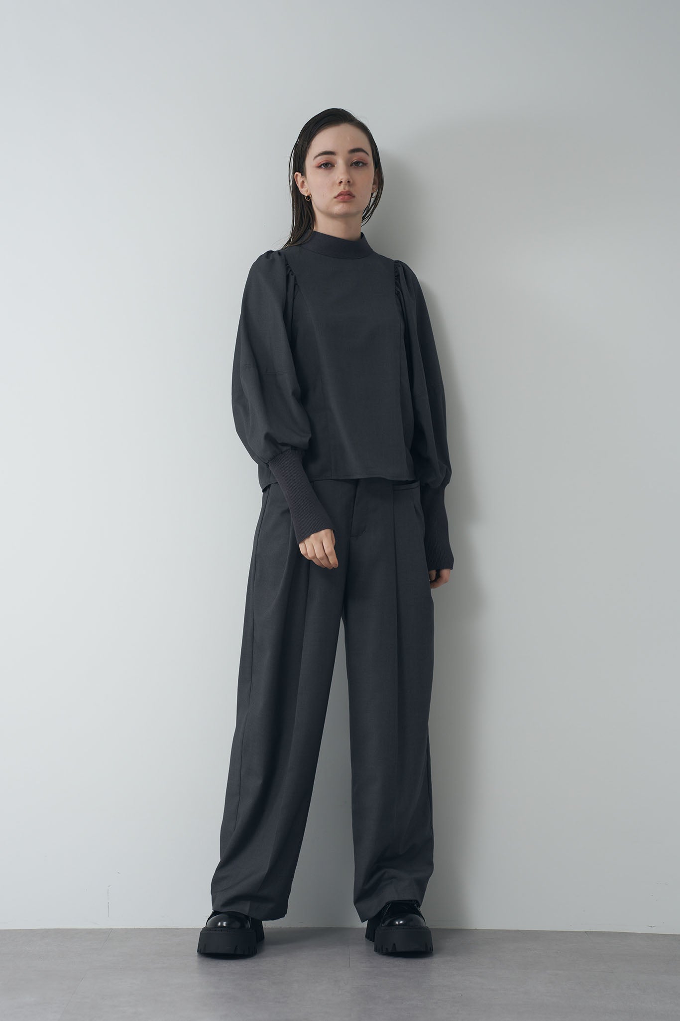 Saxony volume sleeve top