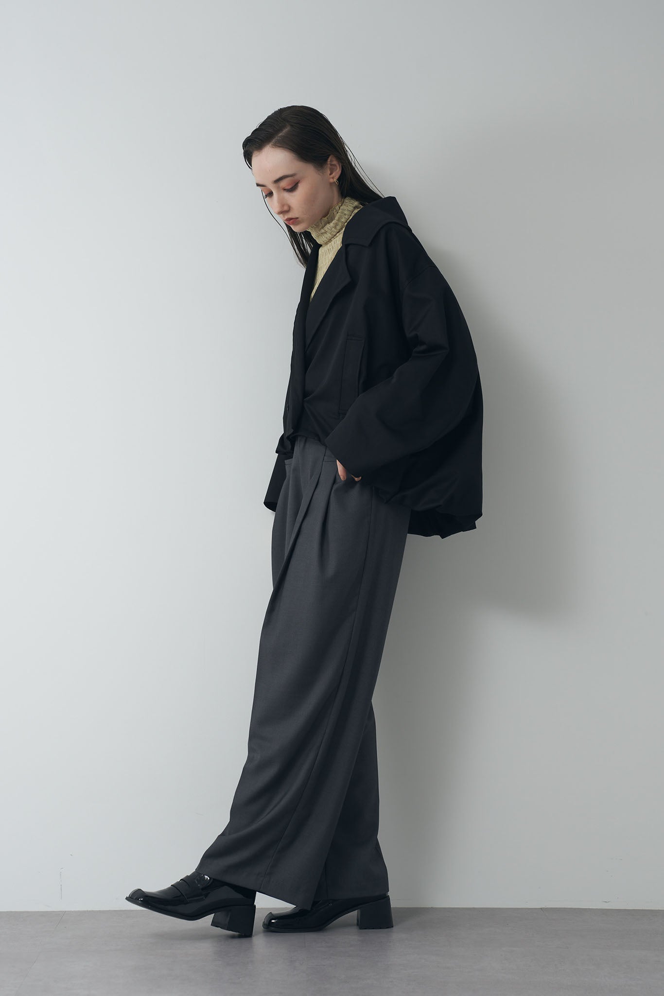 Round Cropped Blouson