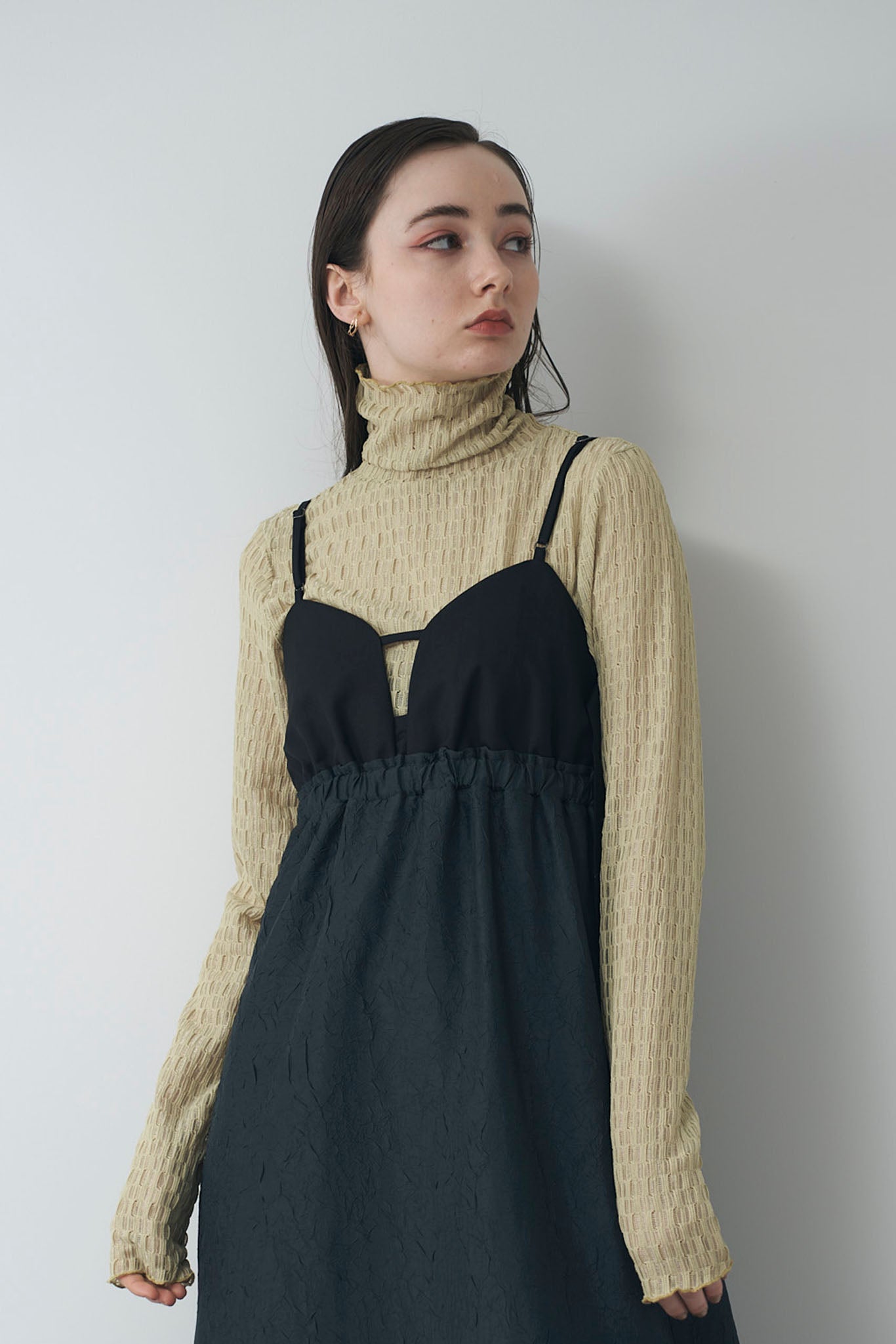 カットレーストップス