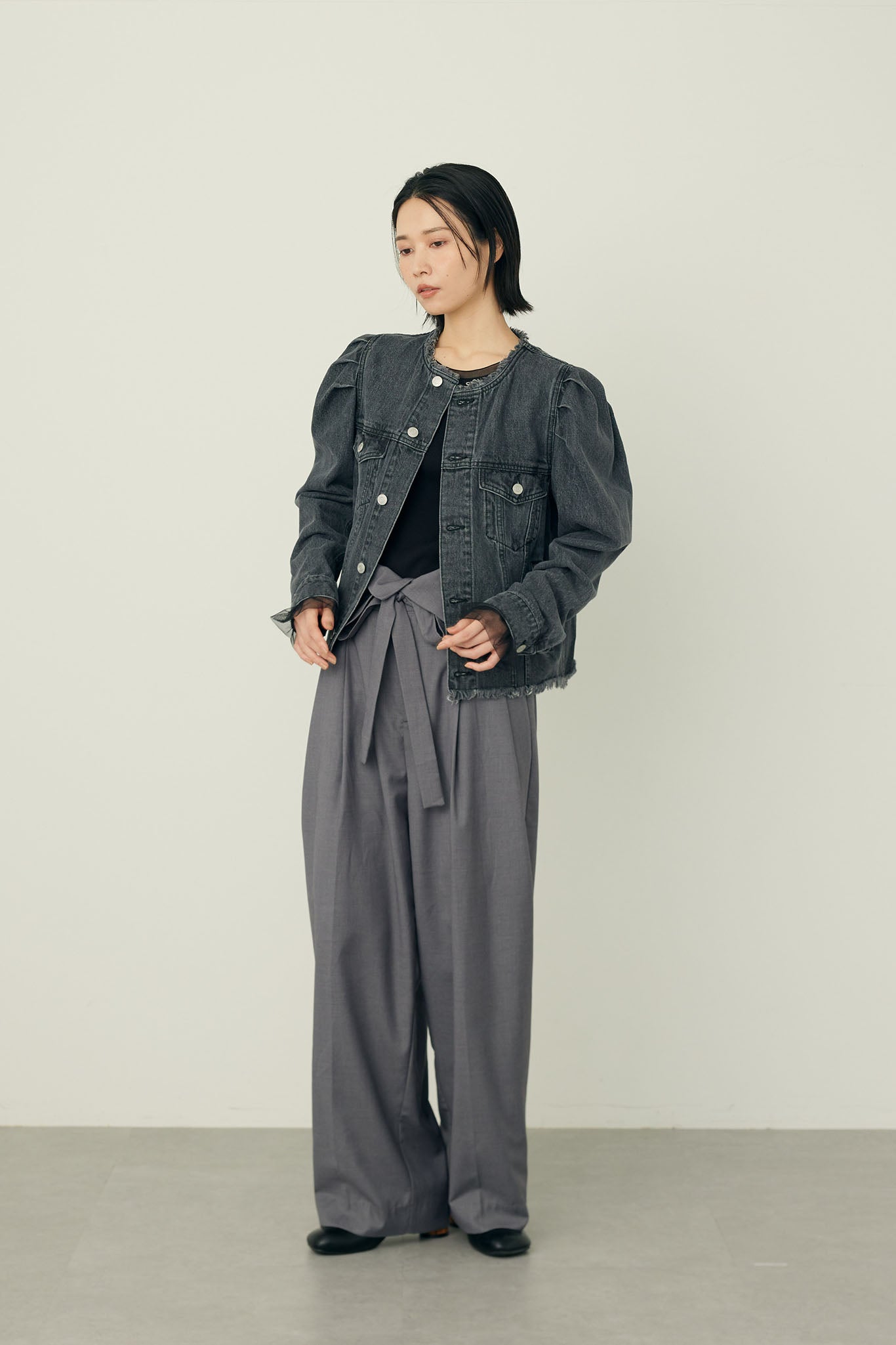 カラーレスデニムジャケット