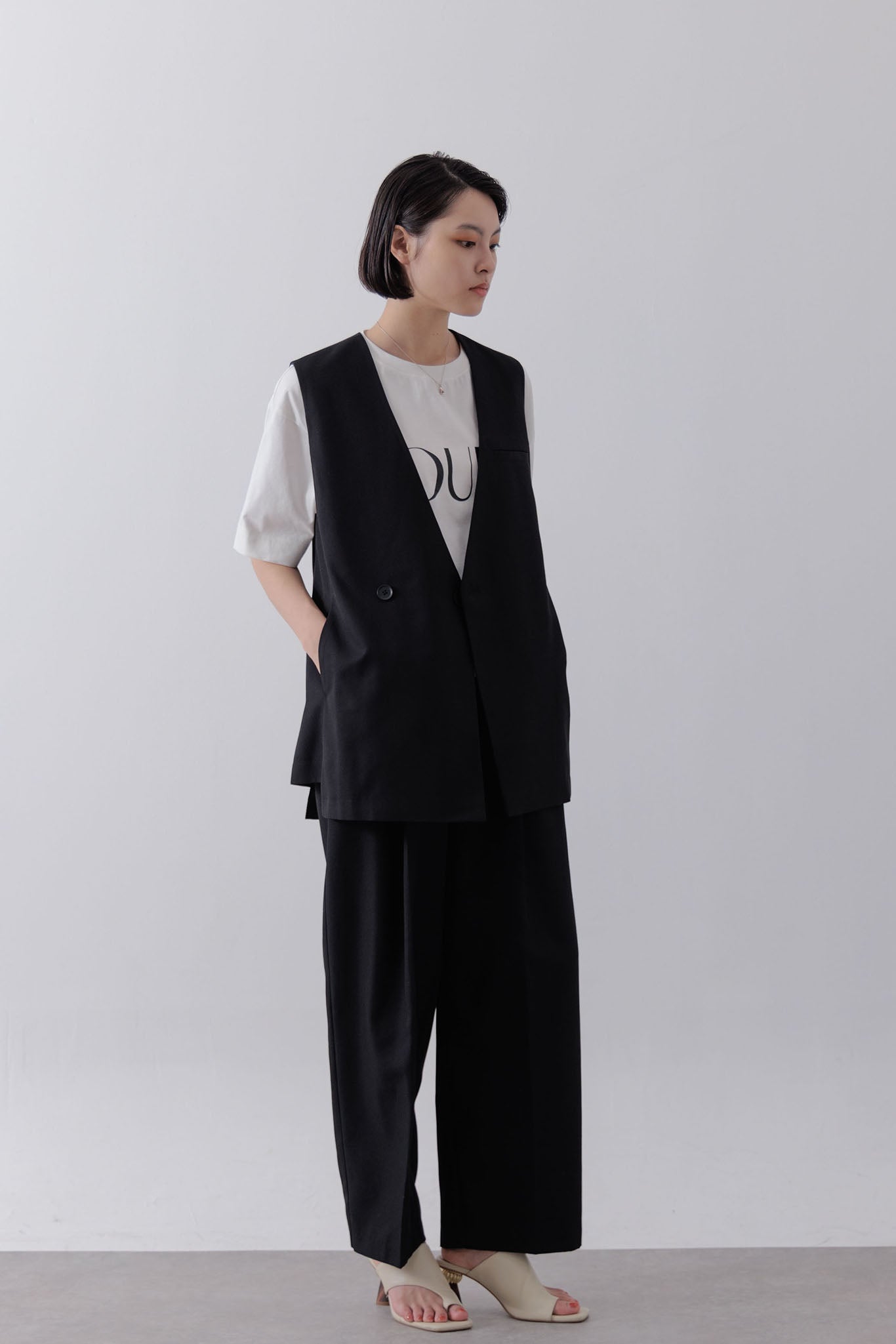 No collar gilet