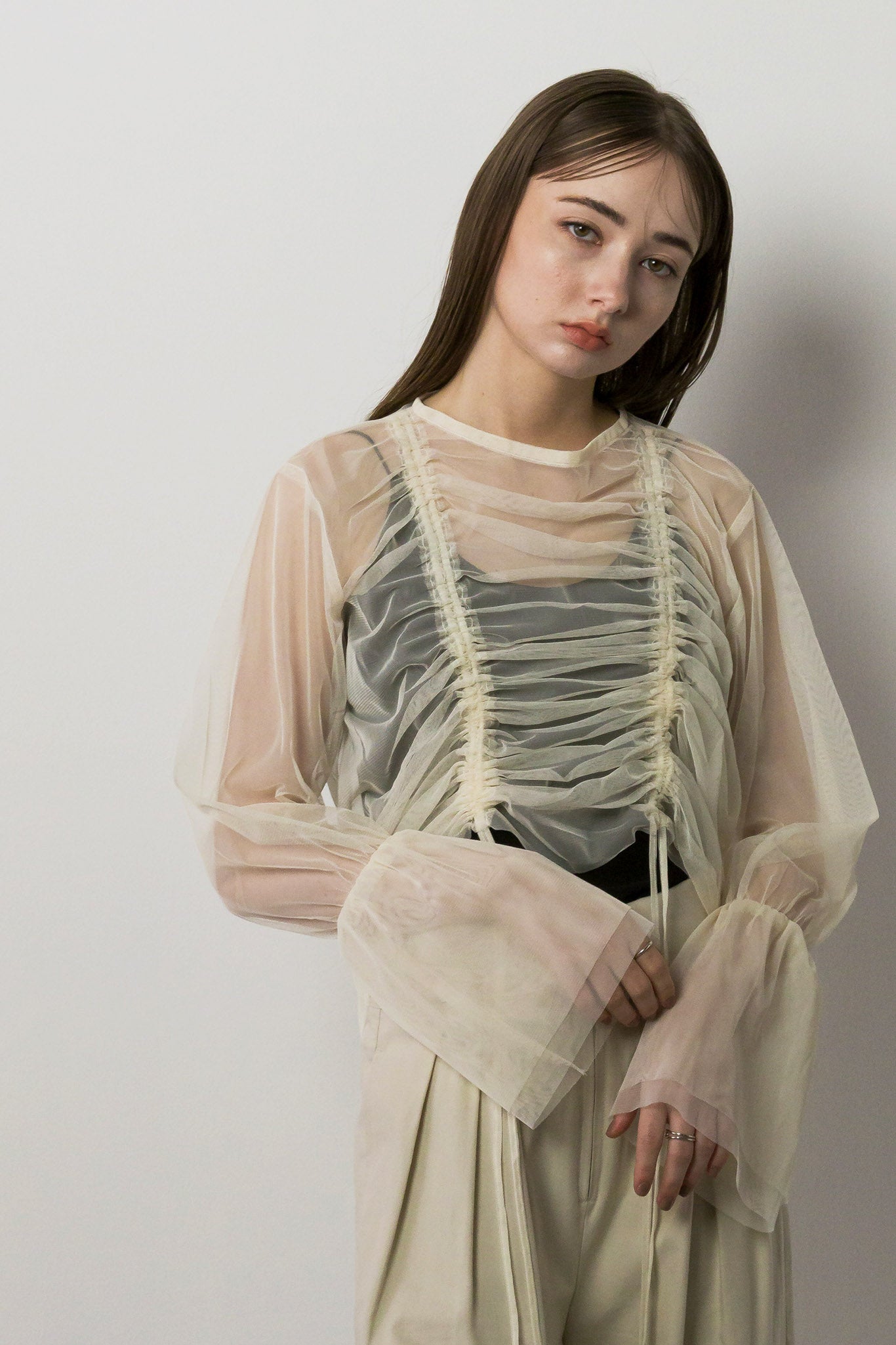 シアーチュールギャザートップス