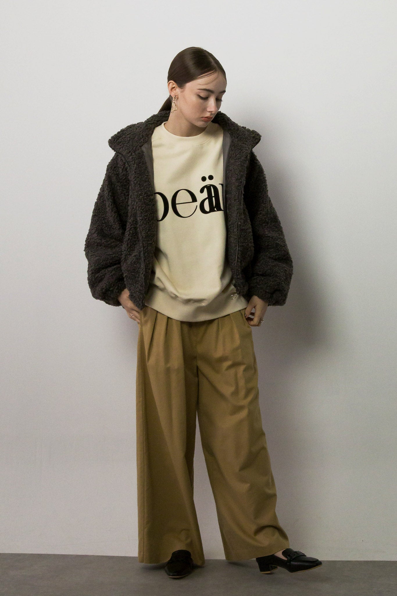 カールボアブルゾン