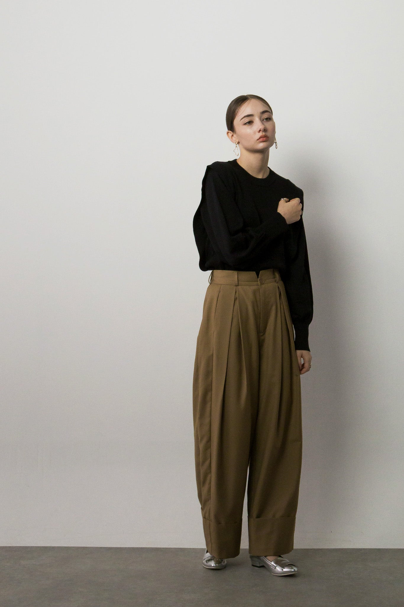 サキソニーロールアップパンツ