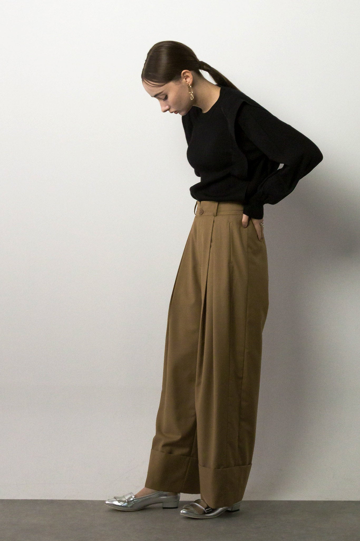 サキソニーロールアップパンツ