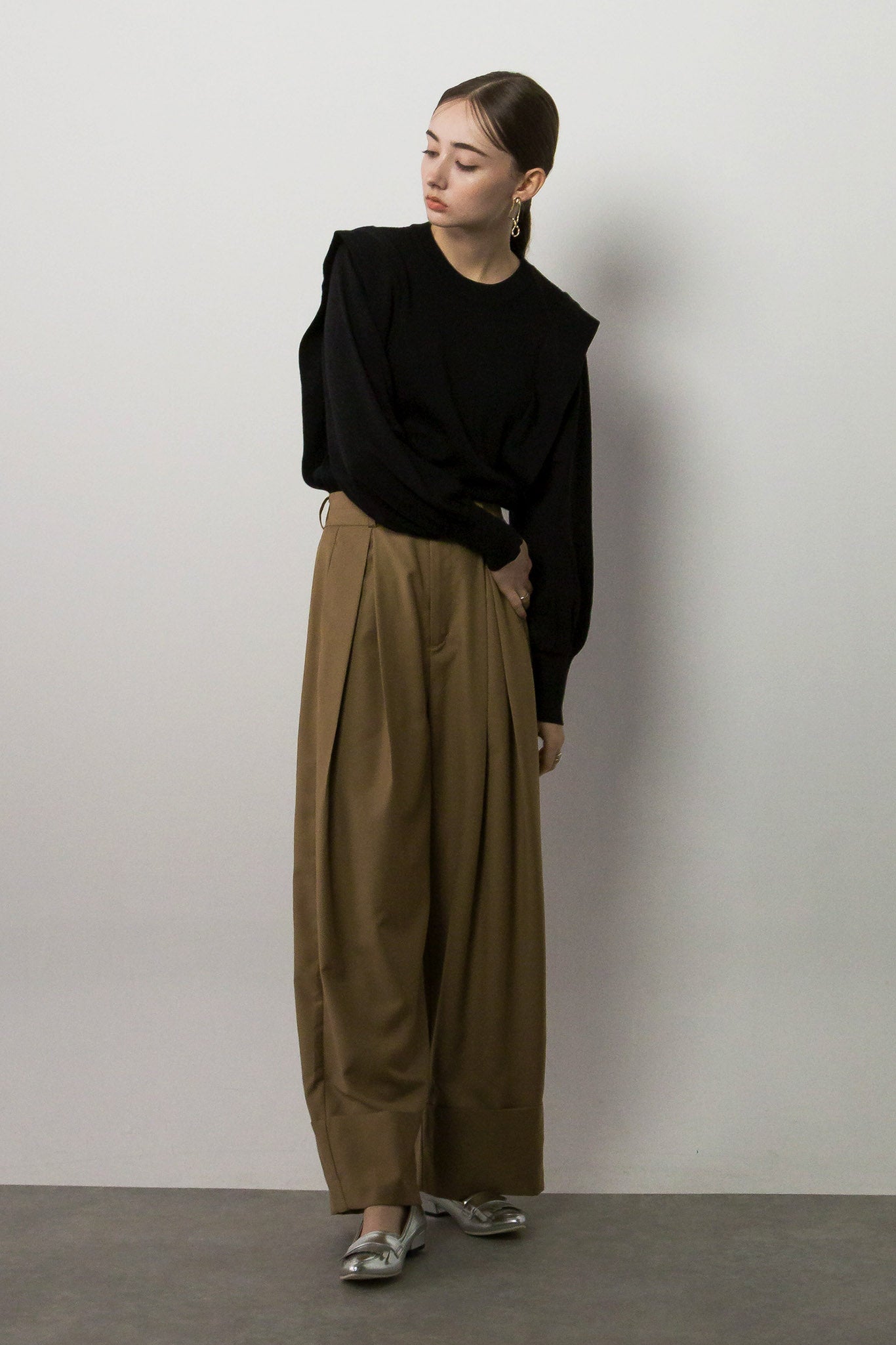 サキソニーロールアップパンツ