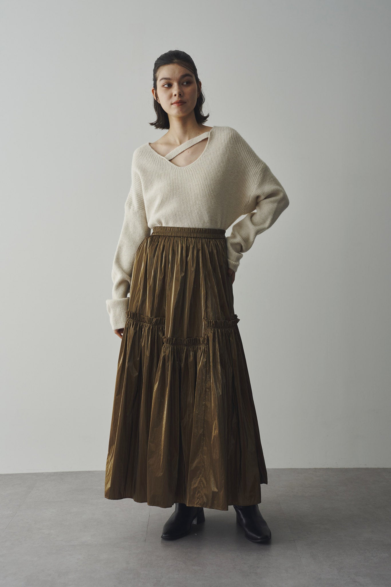 シャイニーギャザースカート