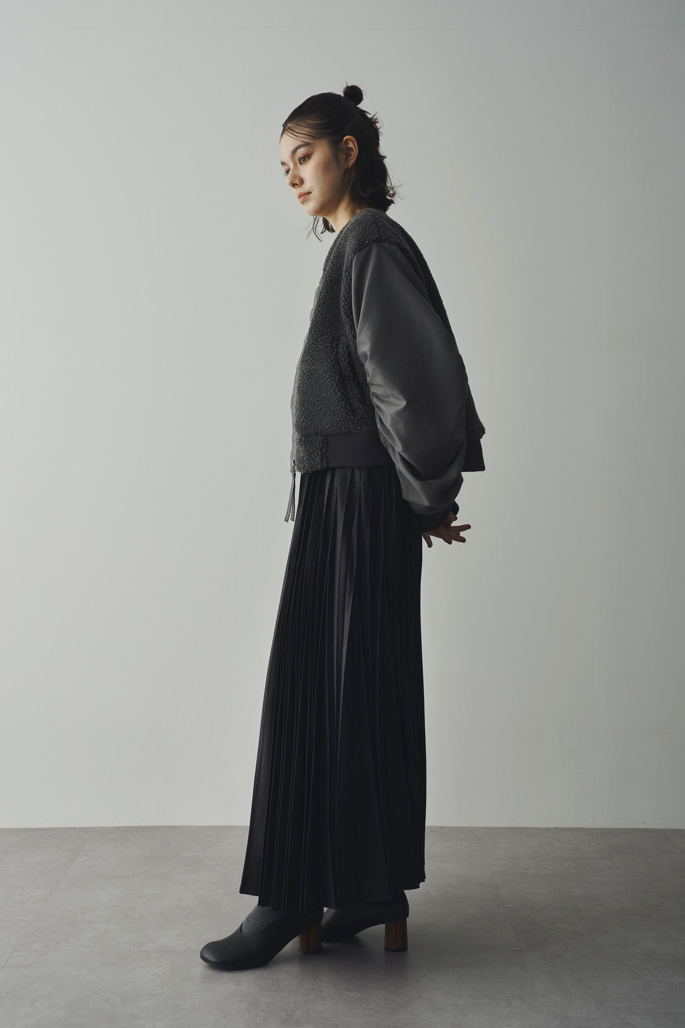 Shiny Pleated Skirt