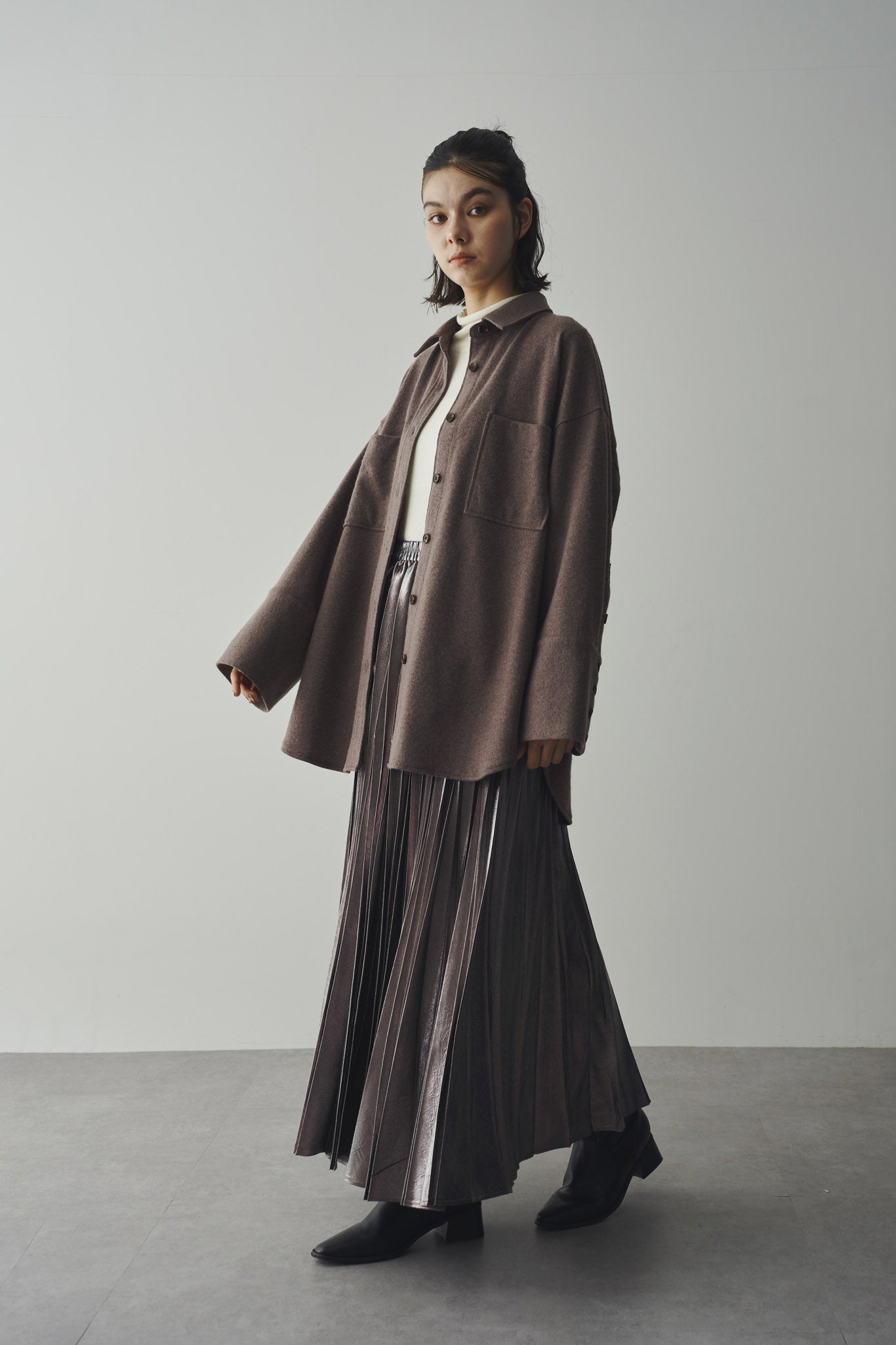 Shiny Pleated Skirt