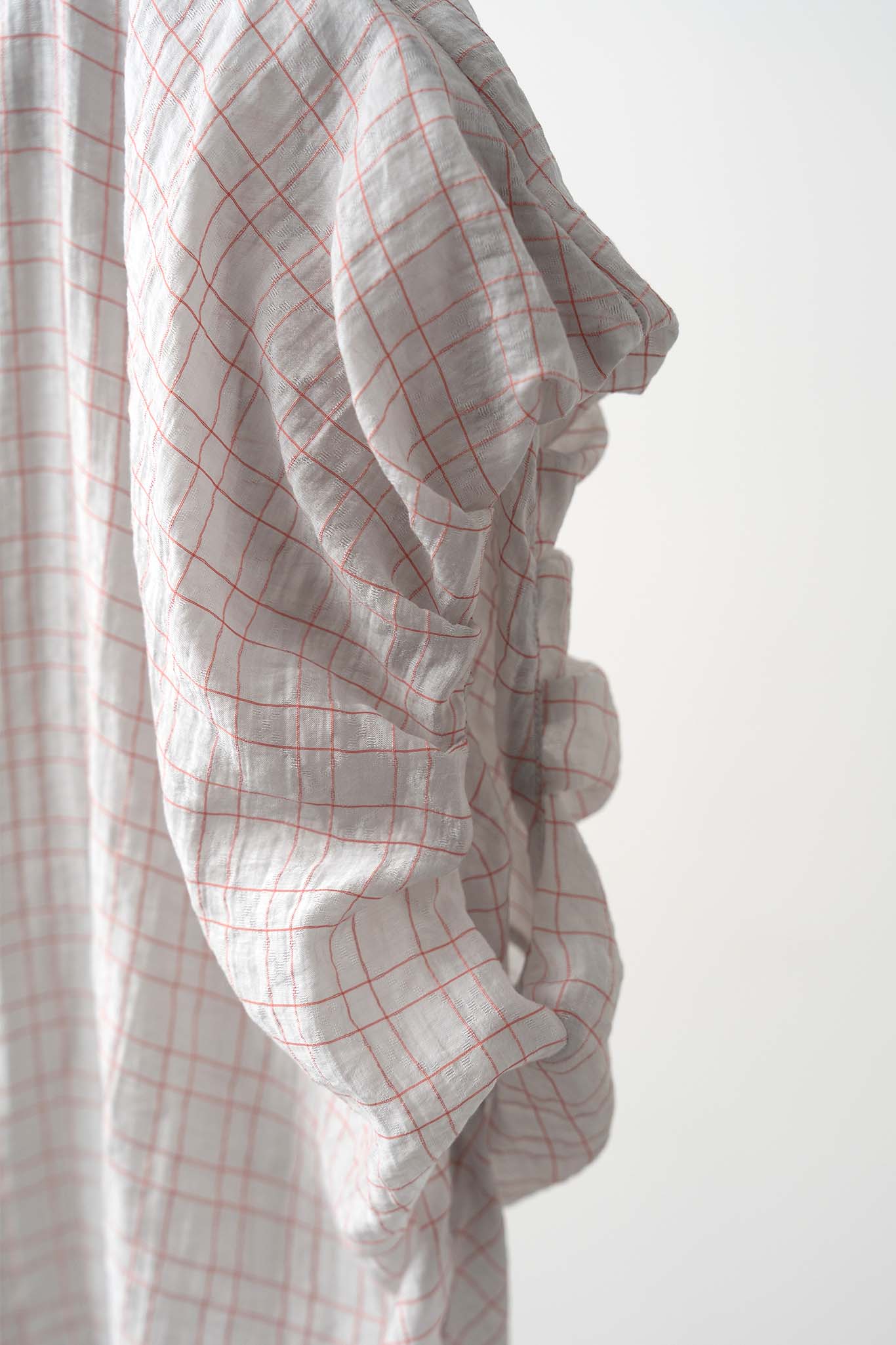 シアーチェックバルーンブラウス