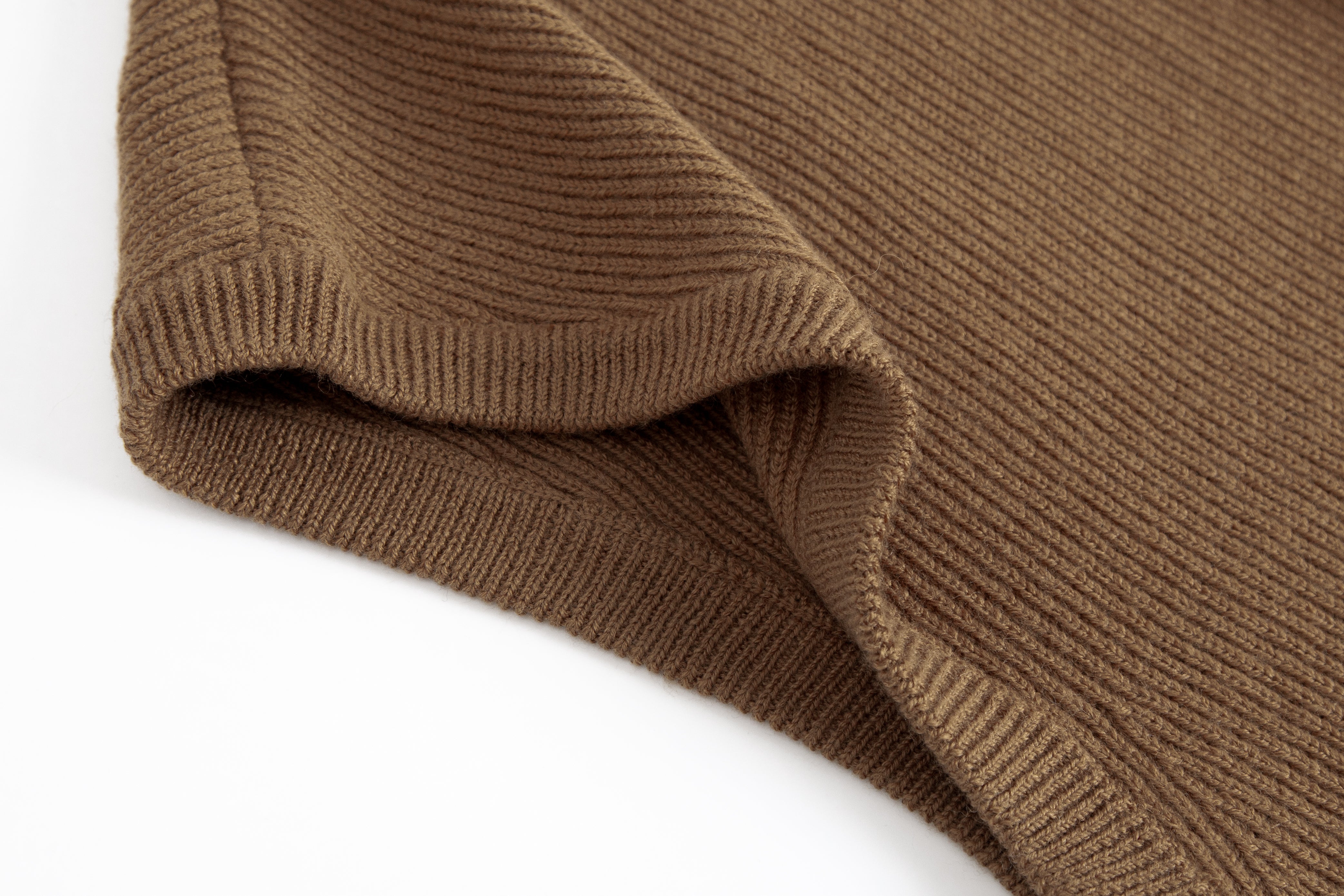 Cropped knit gilet