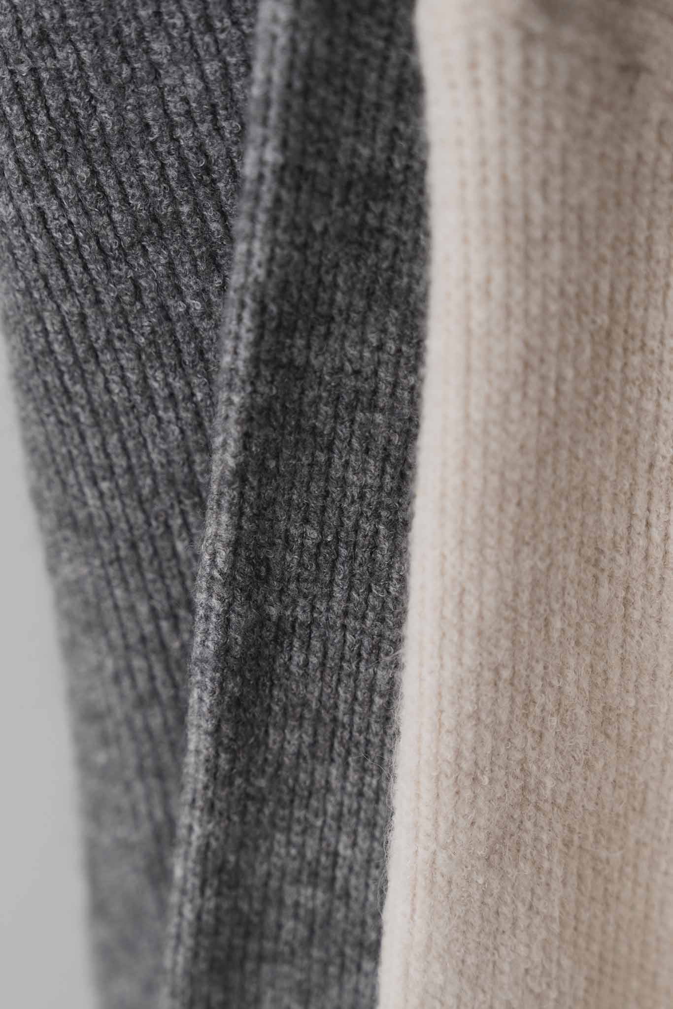 One-sided neck design knit