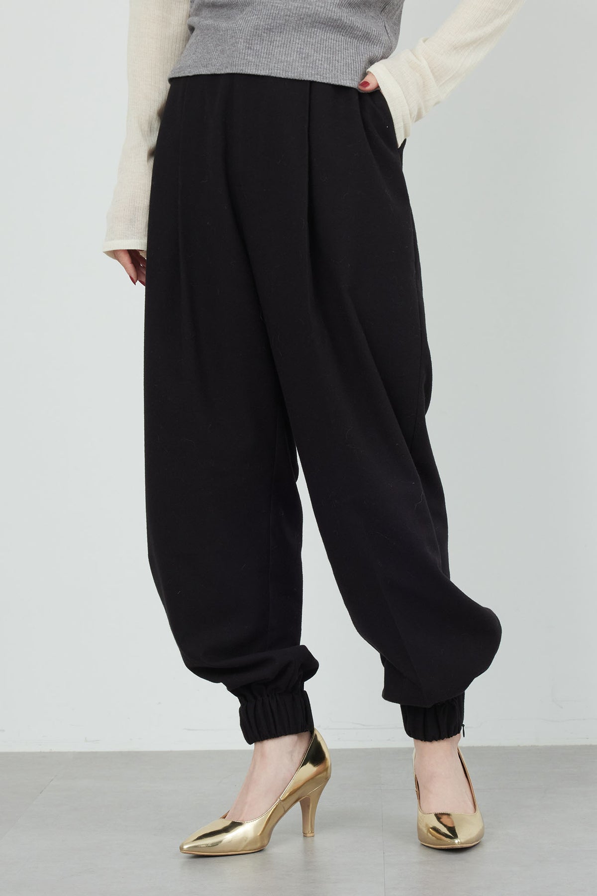 Sarouel Tuck Pants