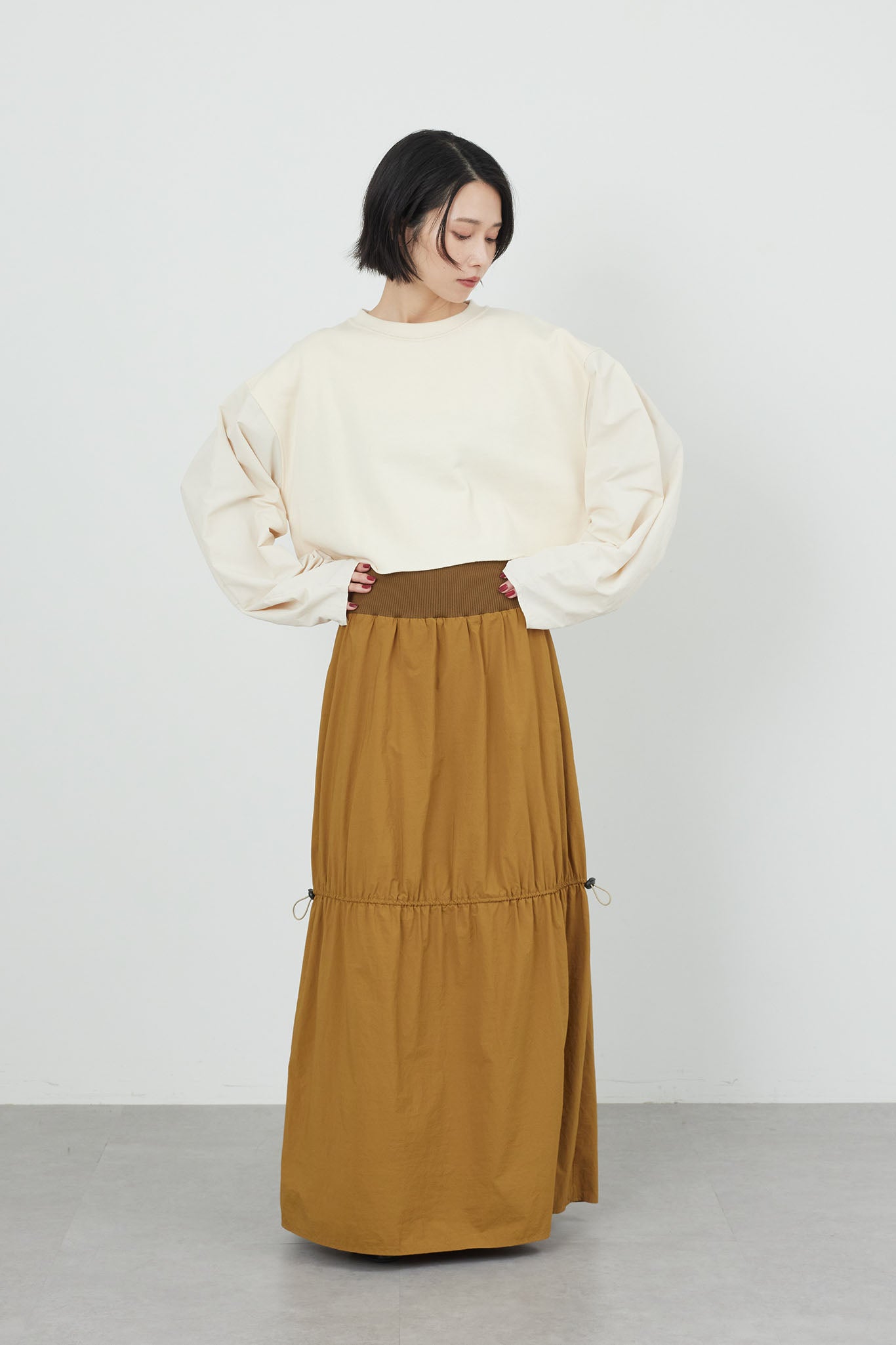 リブウエストナイロンスカート