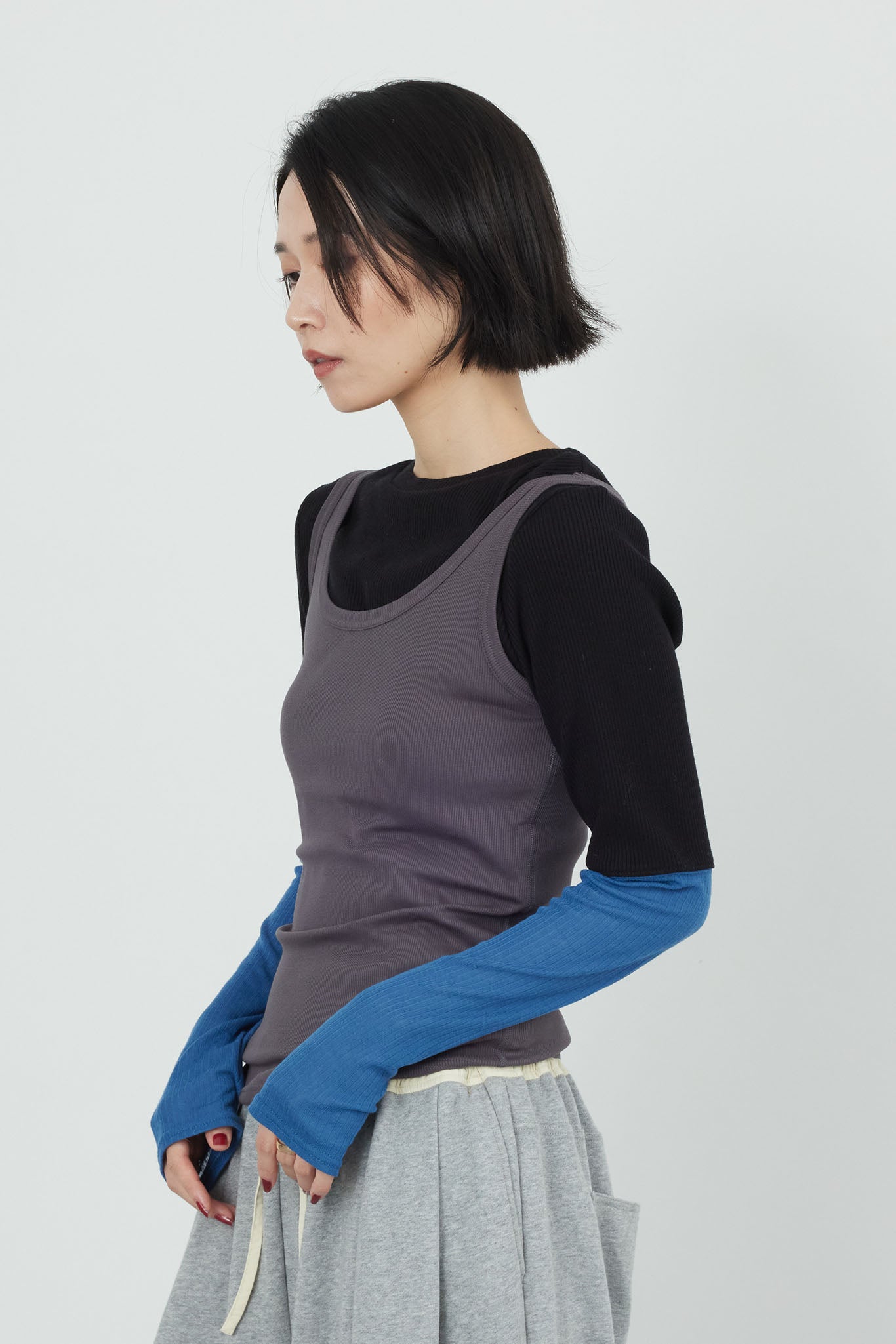 バイカラーリブトップス