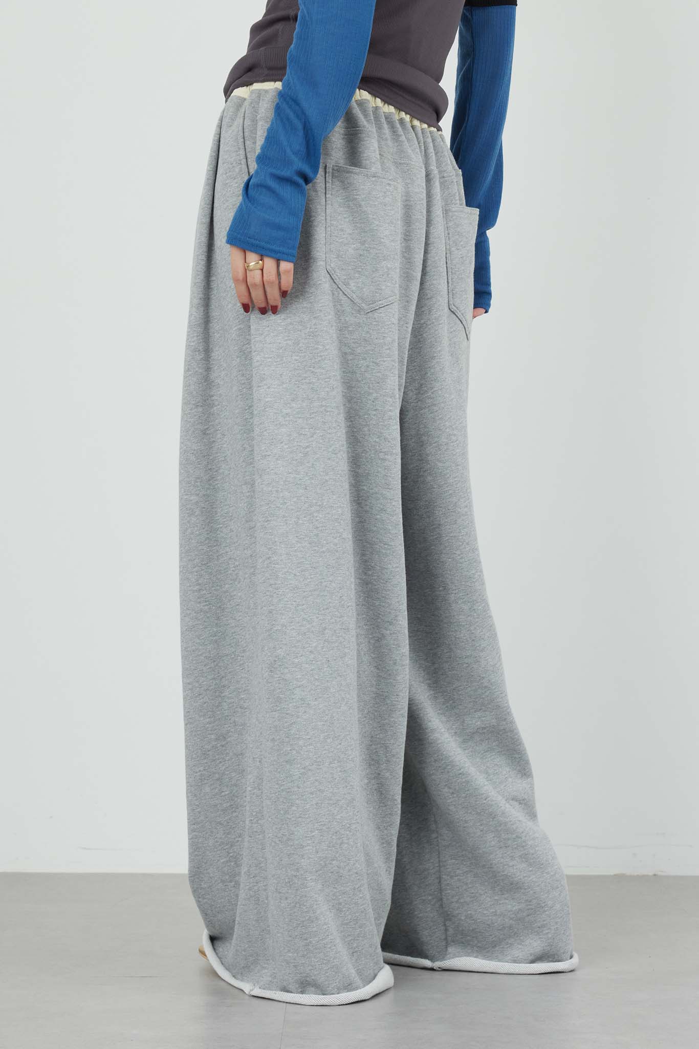 スエットワイドパンツ