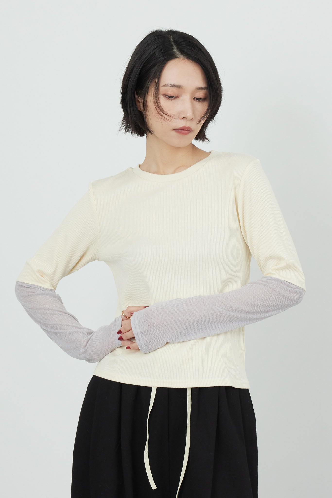 バイカラーリブトップス