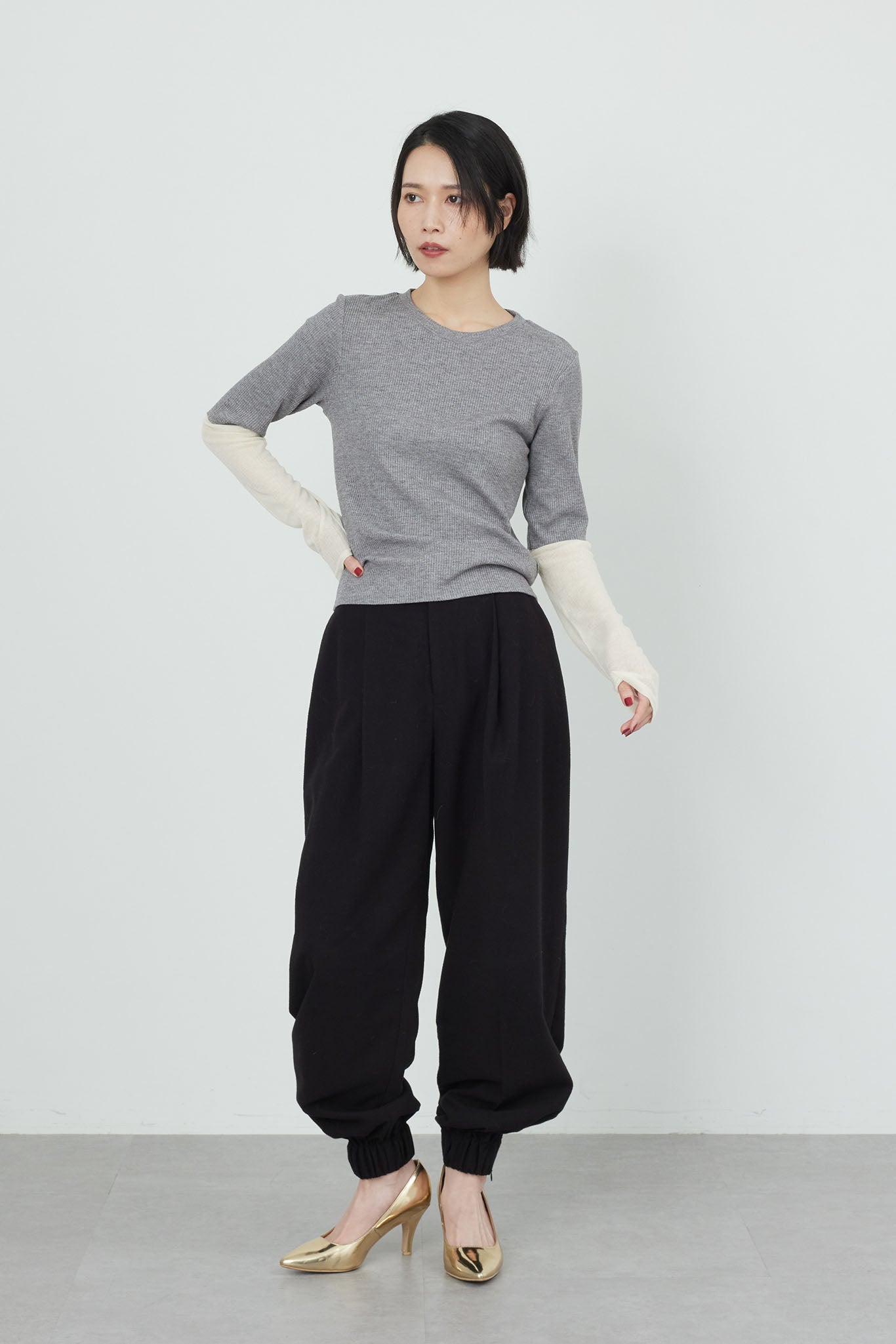 サルエルタックパンツ